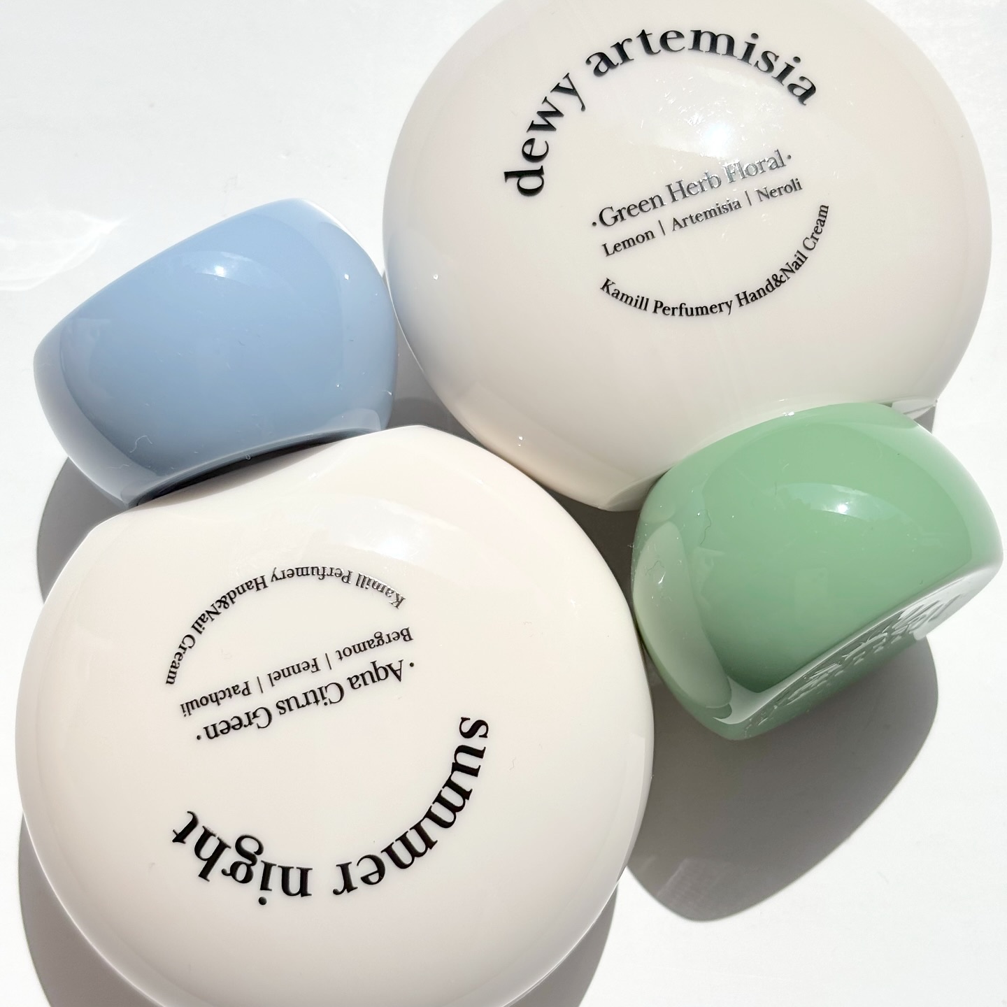 パフューマリー ハンド＆ネイルクリーム デューイアルテミシア 50ml/カミール/ハンドクリームを使ったクチコミ（1枚目）