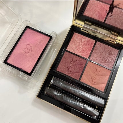 クチュール ミニ クラッチ/YVES SAINT LAURENT BEAUTE/アイシャドウパレットを使ったクチコミ(3枚目)