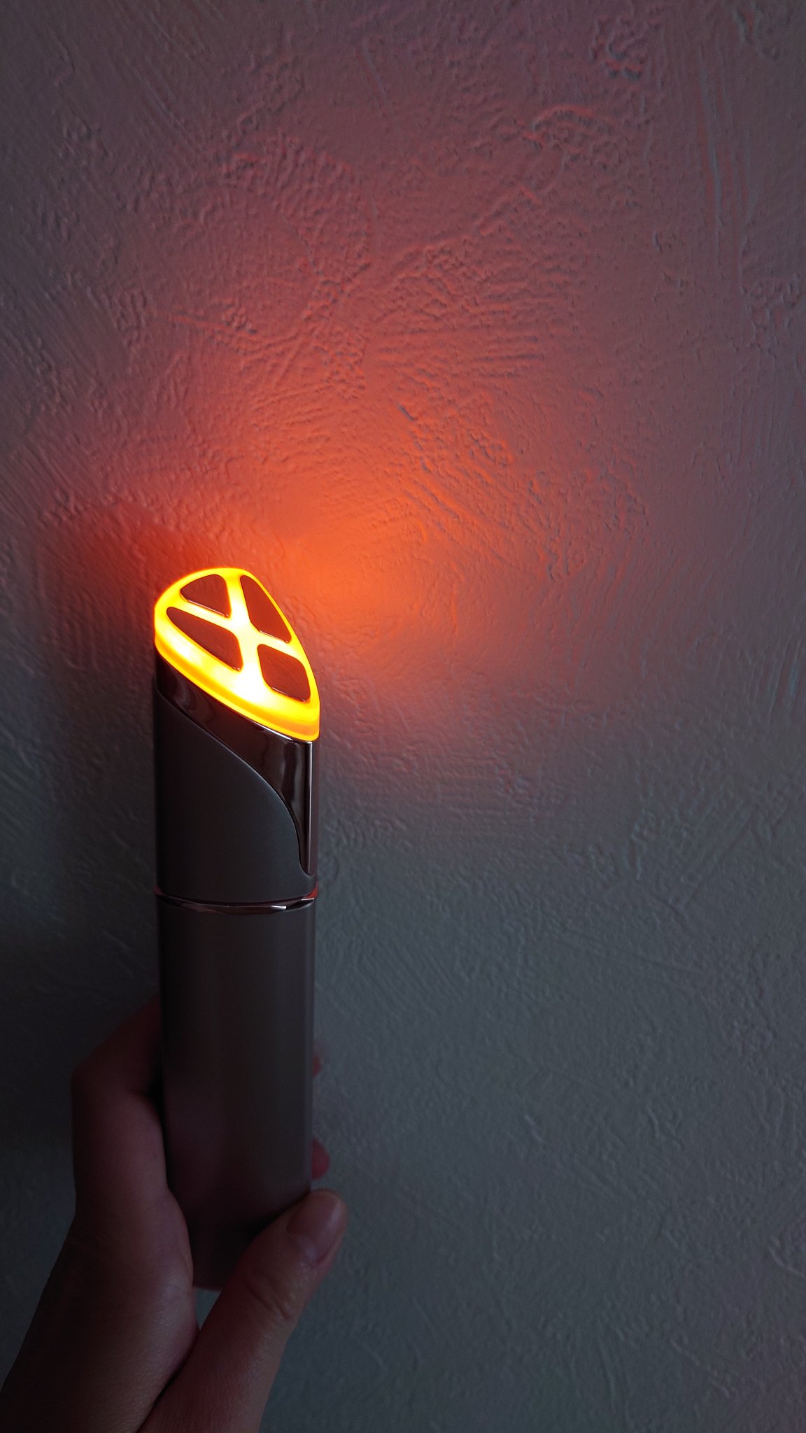 アクシージア メイト フォーアイズ/AXXZIA/美顔器・マッサージを使ったクチコミ（3枚目）