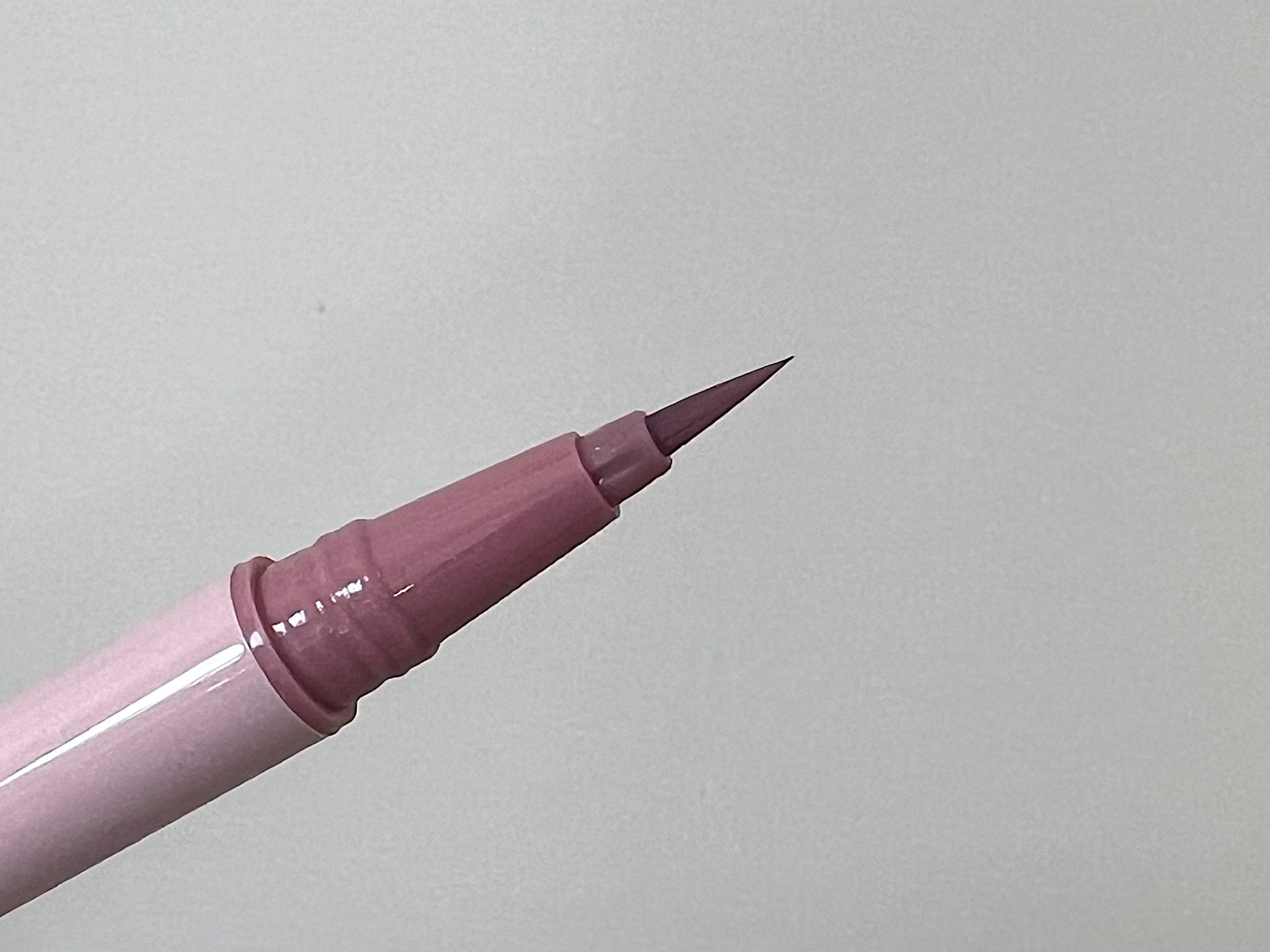 AM9 TO PM9 SURVIVAL PENLINER NATURAL/lilybyred/リキッドアイライナーを使ったクチコミ（2枚目）