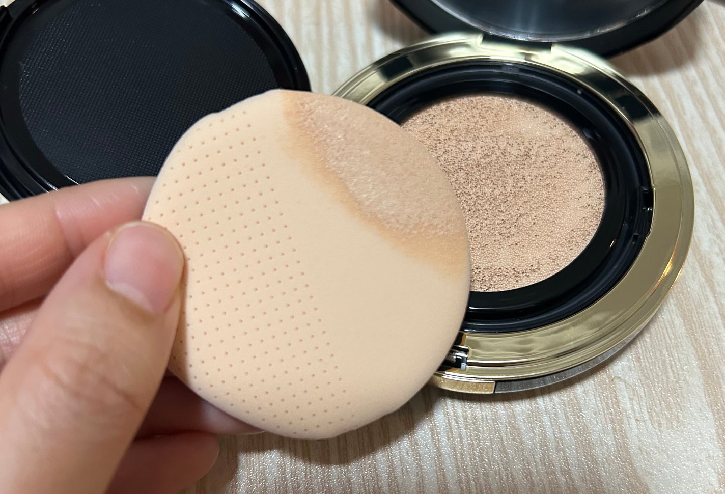 グロウフィットセラムカバークッション/ダルバ/クッションファンデーションを使ったクチコミ(5枚目)