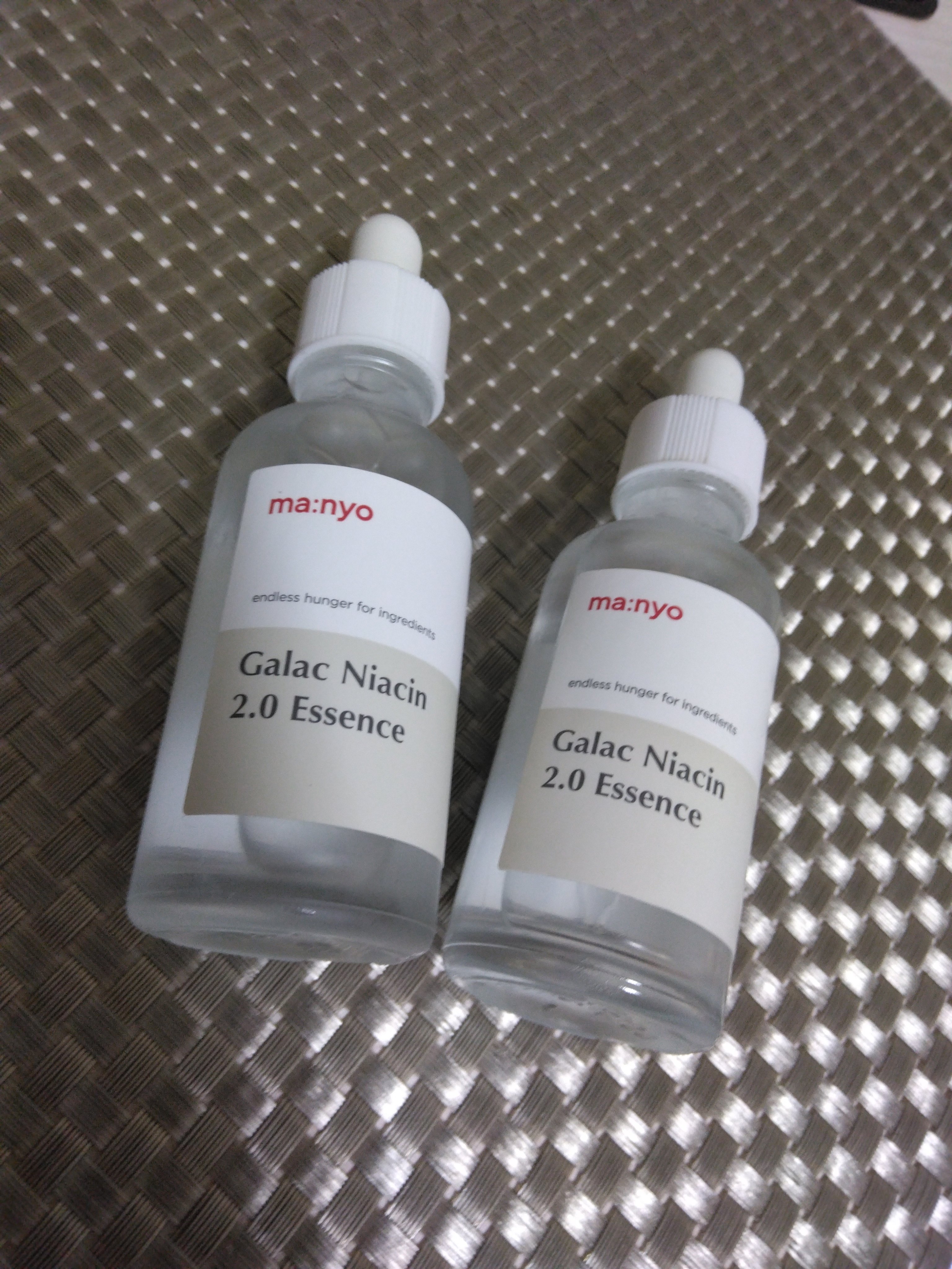 ガラクナイアシン2.0エッセンス/manyo/美容液を使ったクチコミ（1枚目）