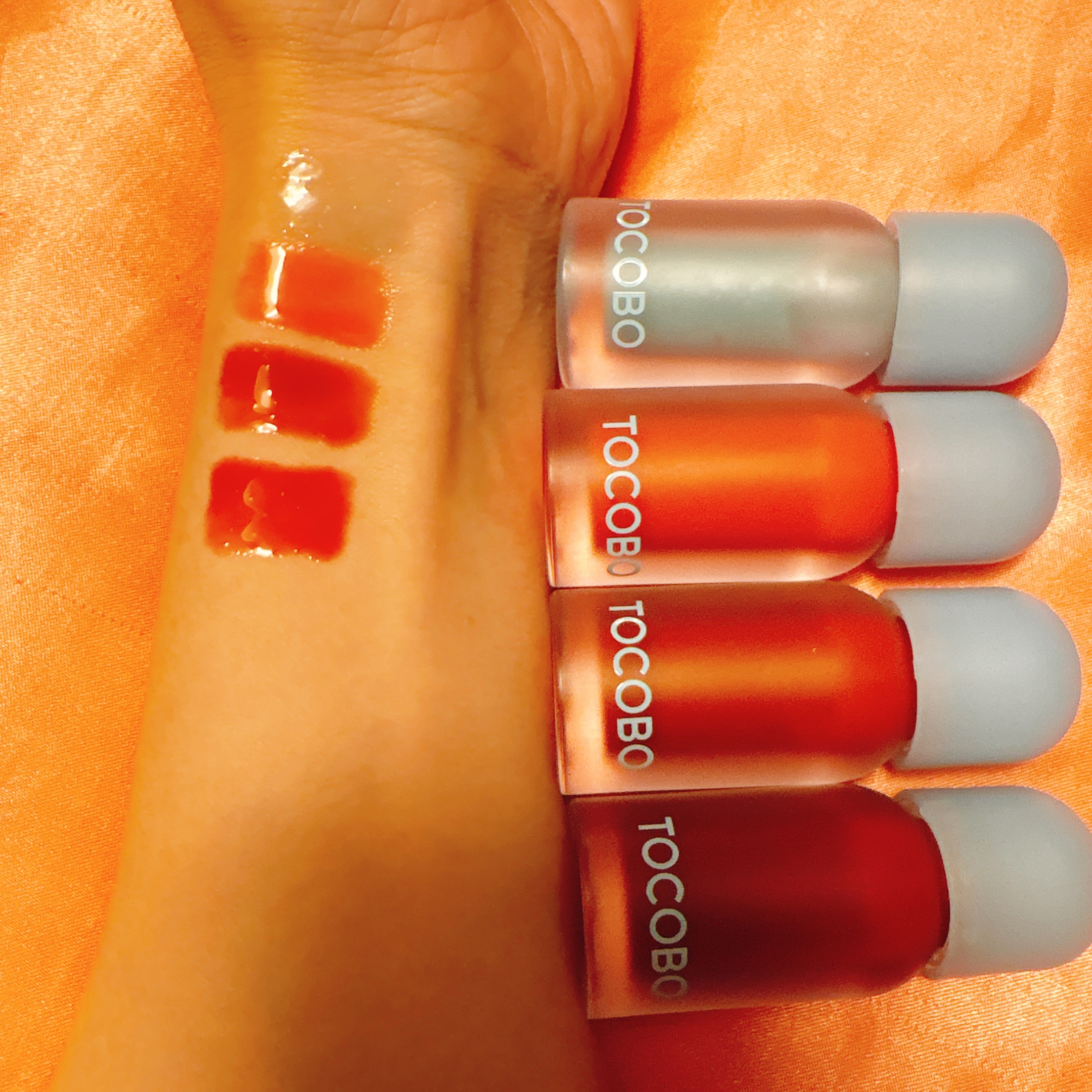 ジューシーベリープランピングリップオイル/TOCOBO/リップグロスを使ったクチコミ（2枚目）