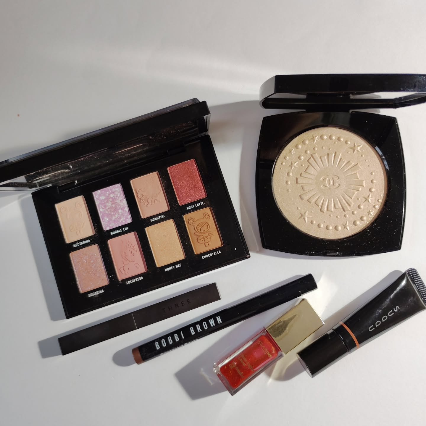 コスモ ユニバース アイシャドウ パレット/BOBBI BROWN/アイシャドウパレットを使ったクチコミ（1枚目）