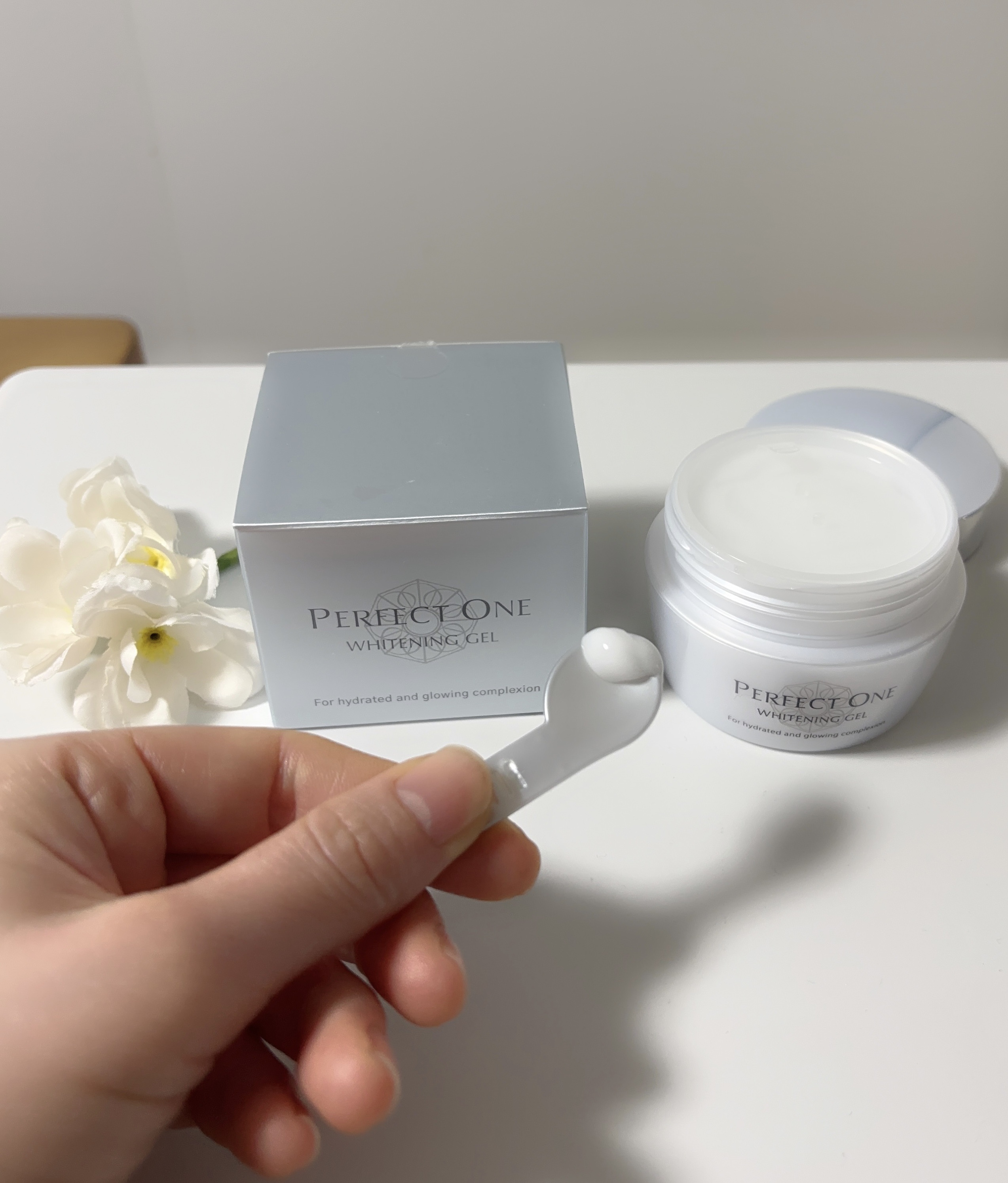 パーフェクトワン 薬用ホワイトニングジェル/パーフェクトワン/オールインワン化粧品を使ったクチコミ（3枚目）