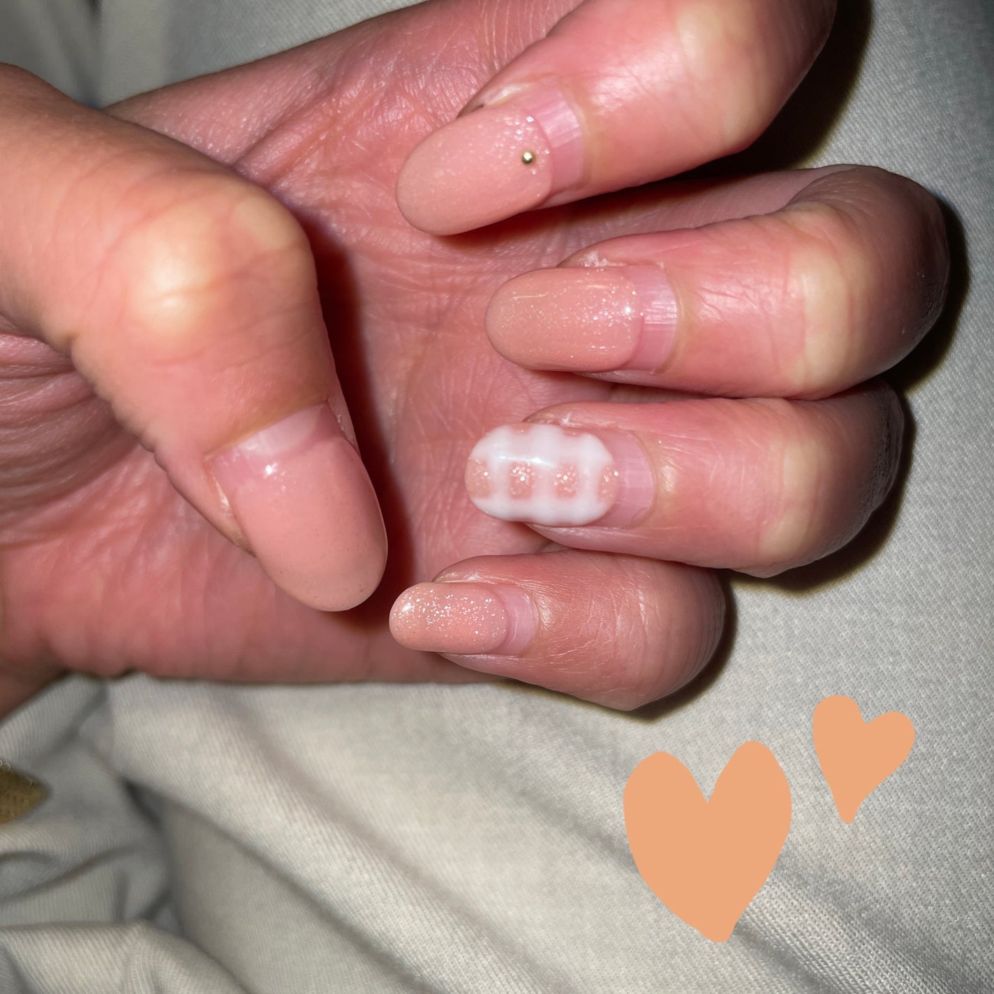 なしか フォロバ100🩵 on LIPS 「ネイル変えてきます〜!!#ネイル#春ネイル#ピンクネイル..」(1枚目)