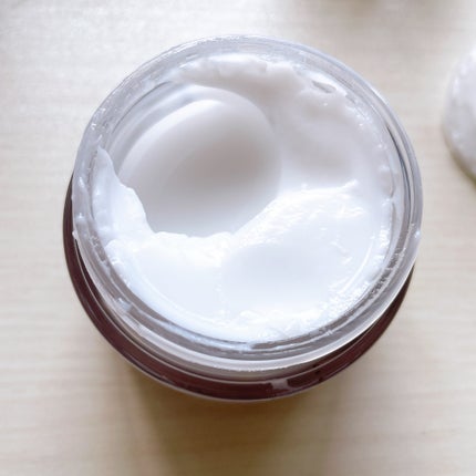 Klairs フレッシュリージュースドビタミンEマスク(90g)のクチコミ「肌のストレスにぬる肌ビタミン🍋
❤︎︎︎︎┈┈┈┈┈┈┈┈┈┈┈┈┈┈┈┈┈┈┈❤︎
.....」(2枚目)