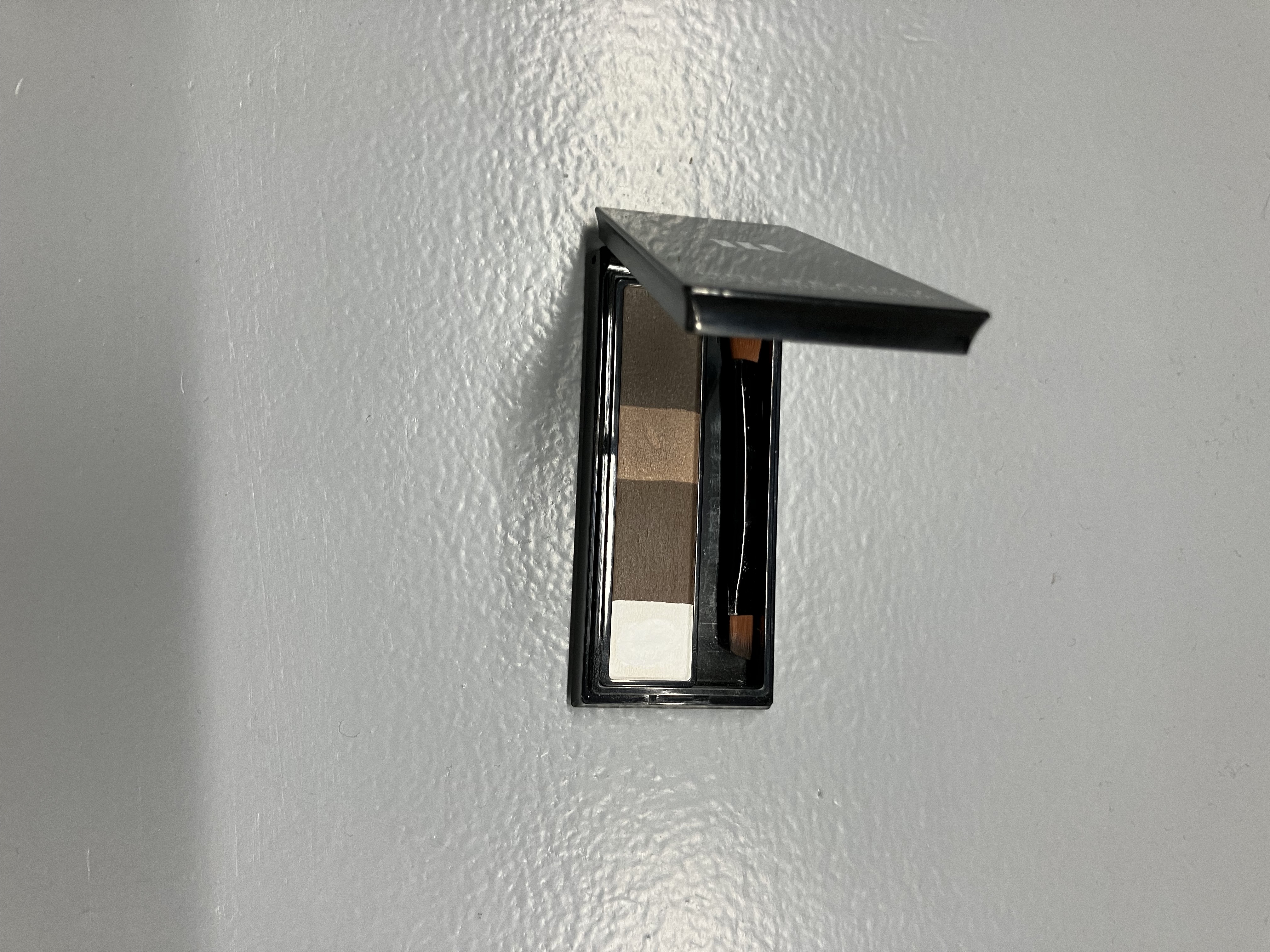 HBL 4Dアイブロウパウダー/HBL BEAUTY/パウダーアイブロウを使ったクチコミ（1枚目）