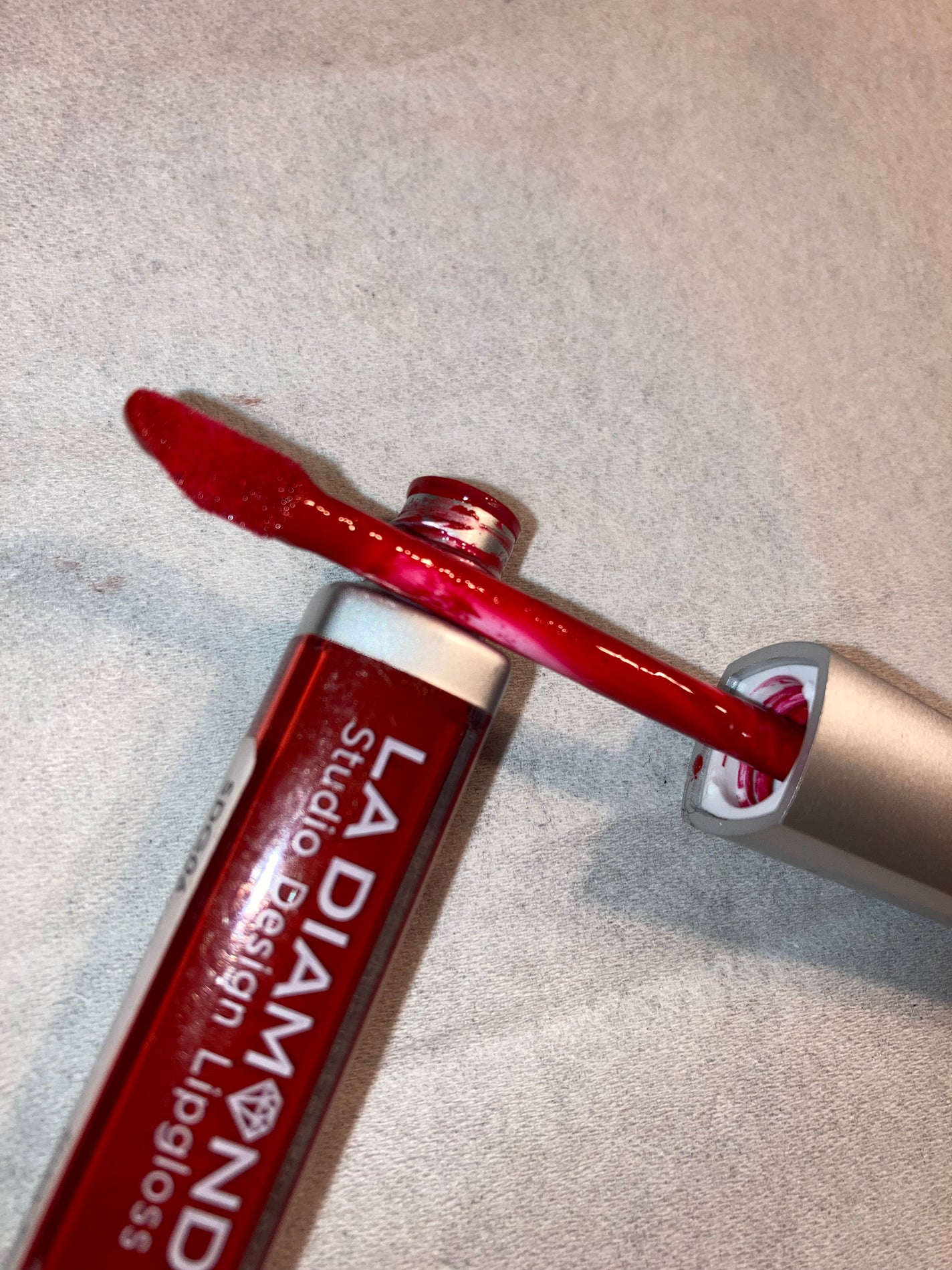 ストゥディオデザインリップグロス/エルエー ダイヤモンド/リップグロスを使ったクチコミ(1枚目)