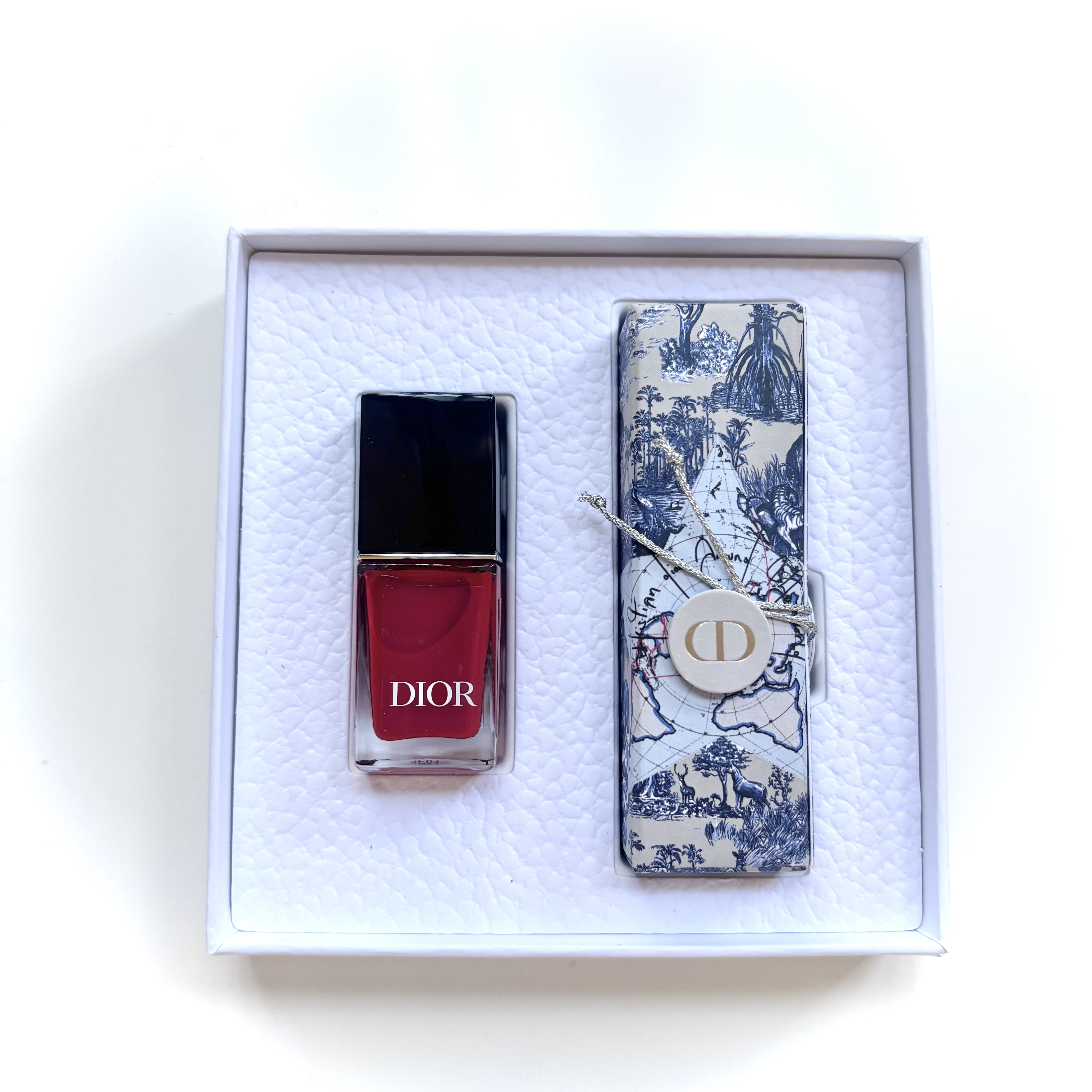 ディオール ヴェルニ 999 ルージュ 999/Dior/マニキュアを使ったクチコミ（1枚目）