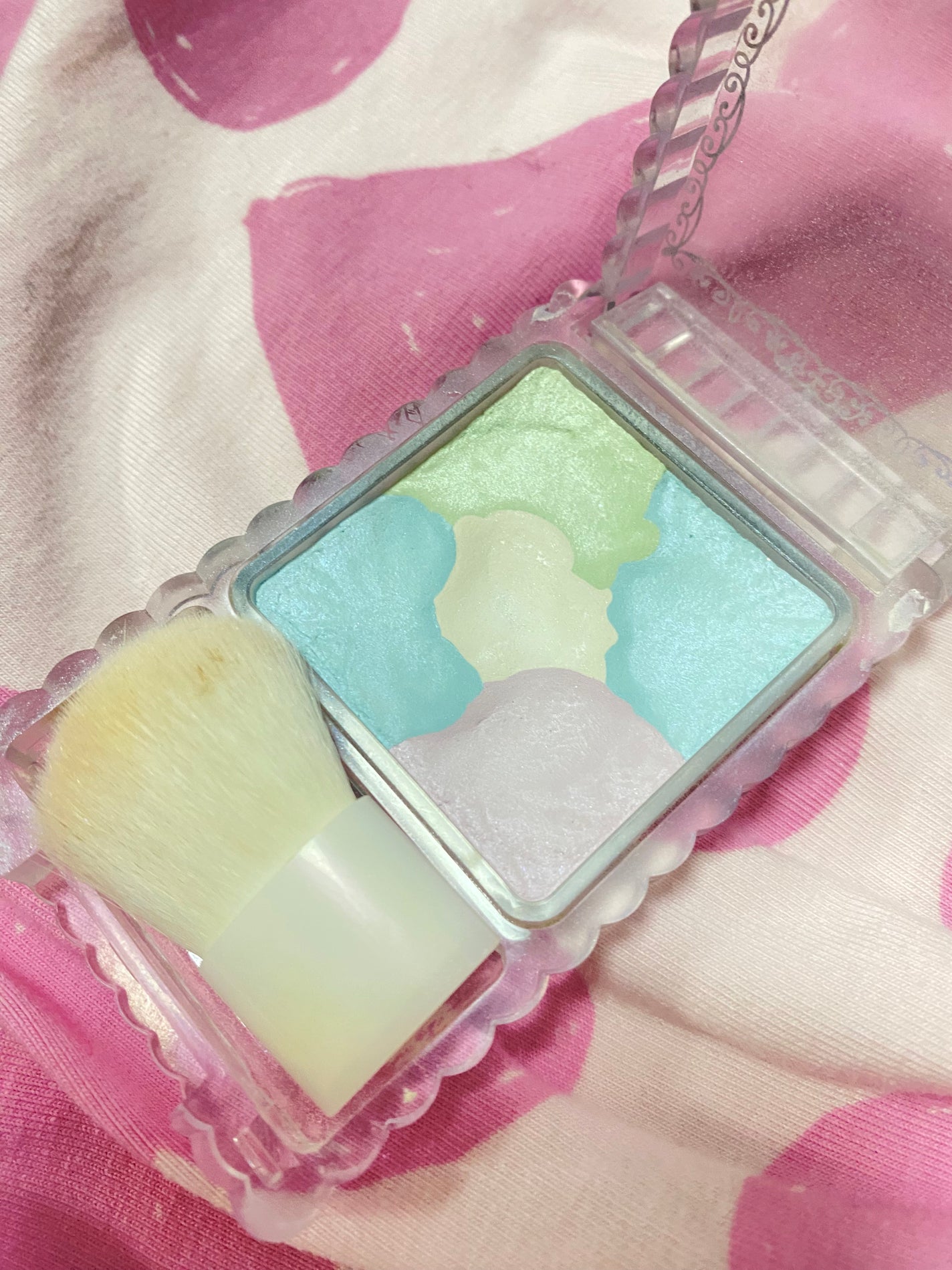 グロウフルールハイライター/キャンメイク/パウダーハイライトを使ったクチコミ(1枚目)