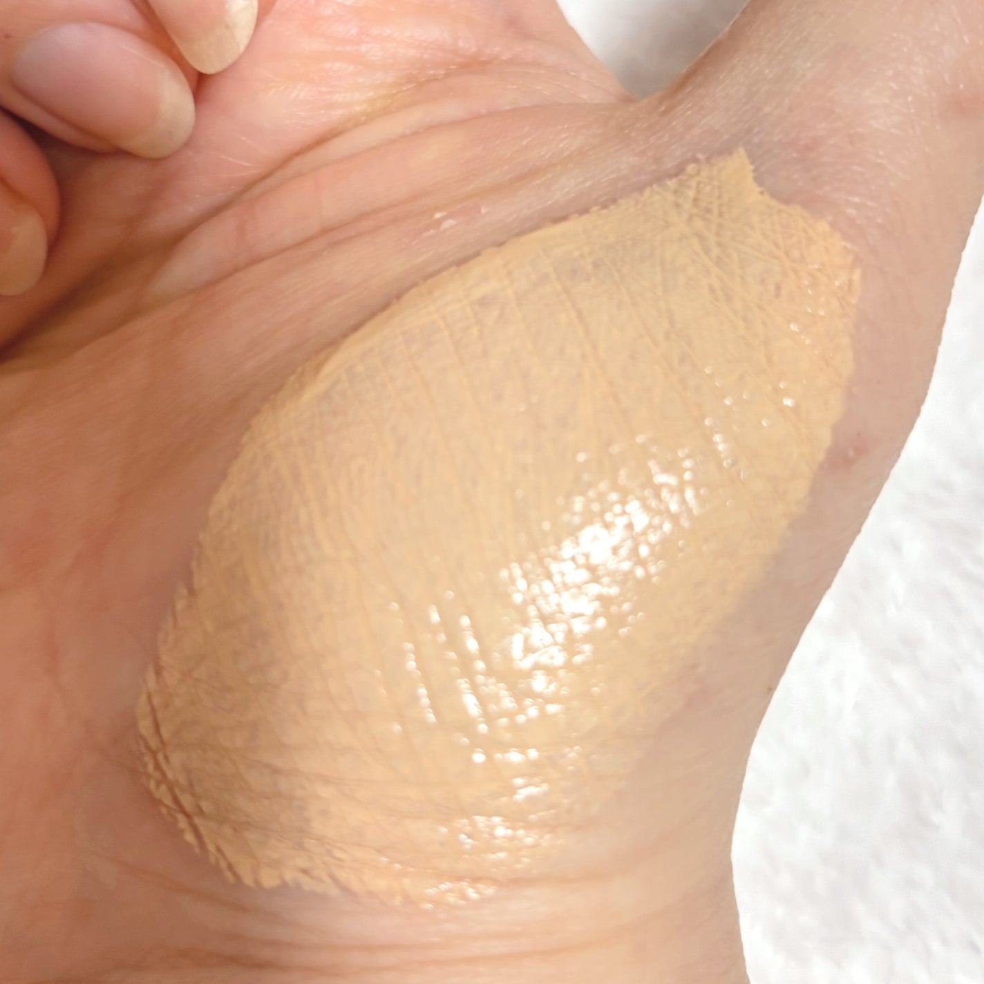 アンリミテッド ケア ツヤ セラム ファンデーション/shu uemura/リキッドファンデーションを使ったクチコミ(4枚目)