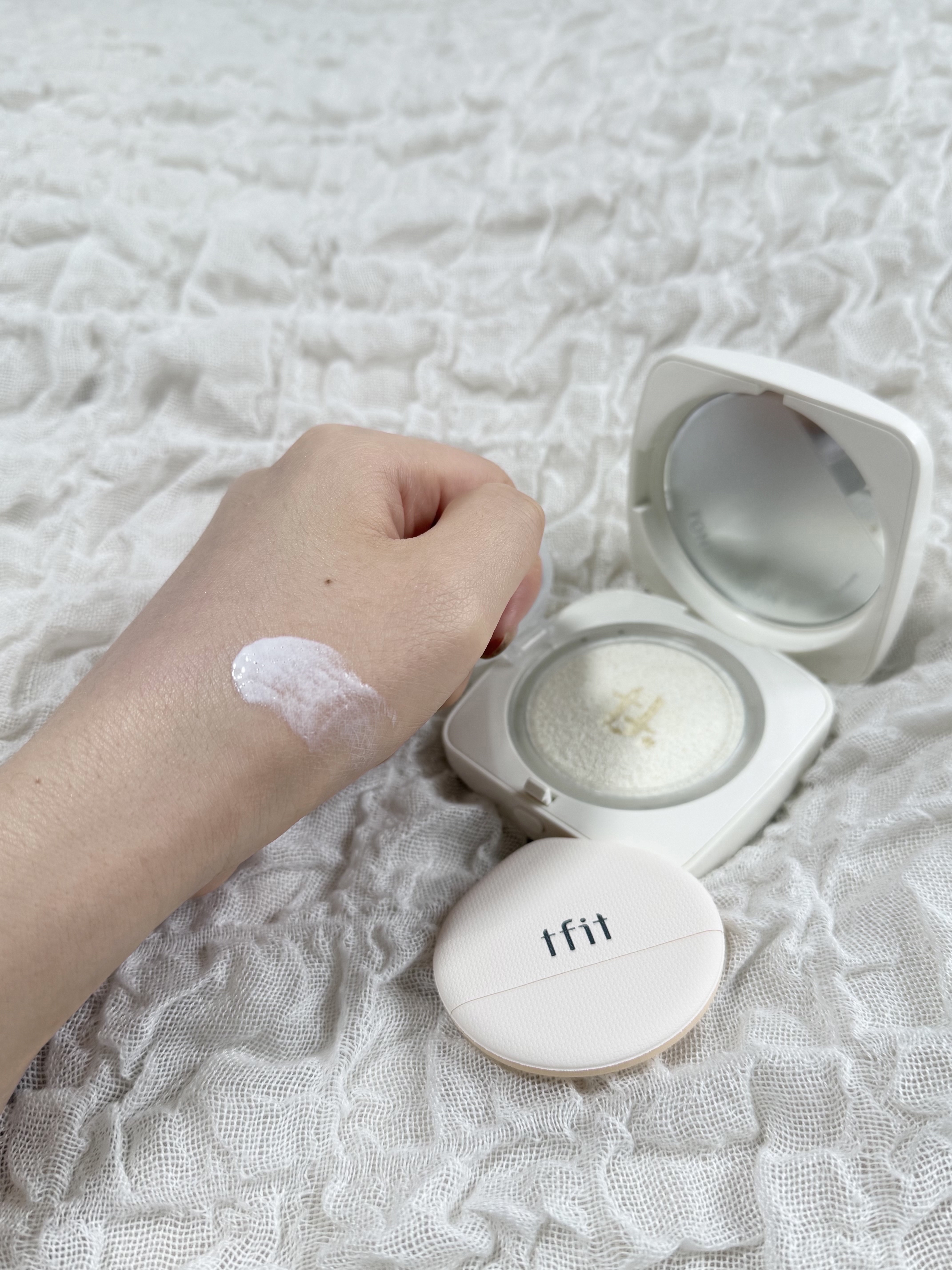 ベースフィットトーンアップサンクッション/TFIT/クッションファンデーションを使ったクチコミ（3枚目）