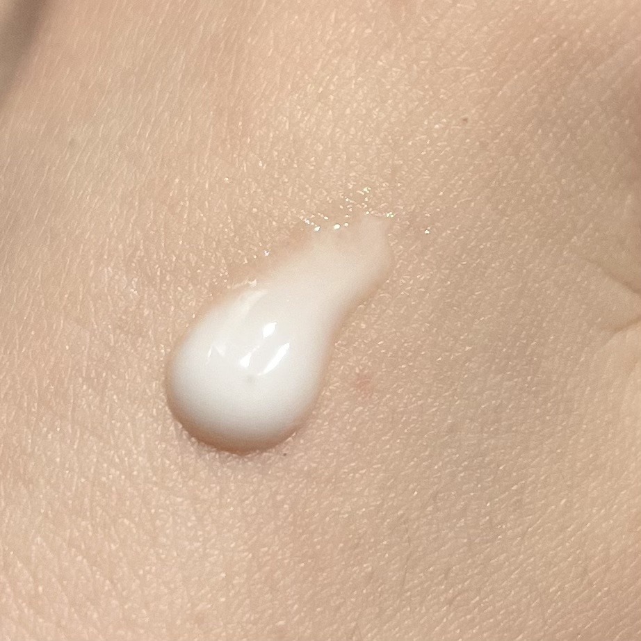 バイブラント ラディアンス　アロマミルク/ジョンソンボディケア/ボディミルクを使ったクチコミ（2枚目）