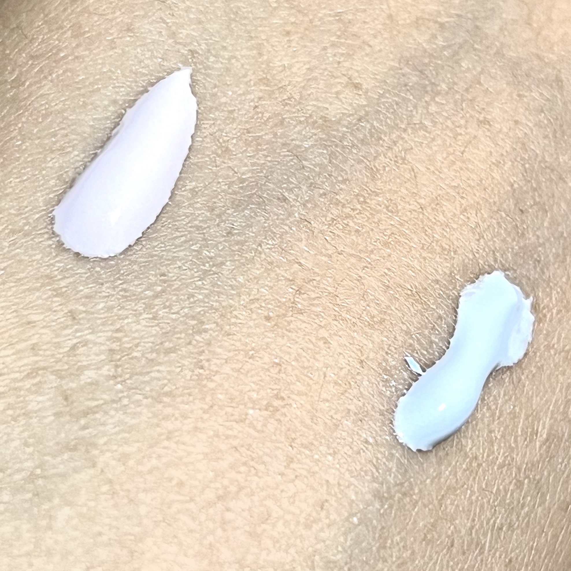 スキンアクア トーンアップUVエッセンス/スキンアクア/日焼け止めクリームを使ったクチコミ（2枚目）