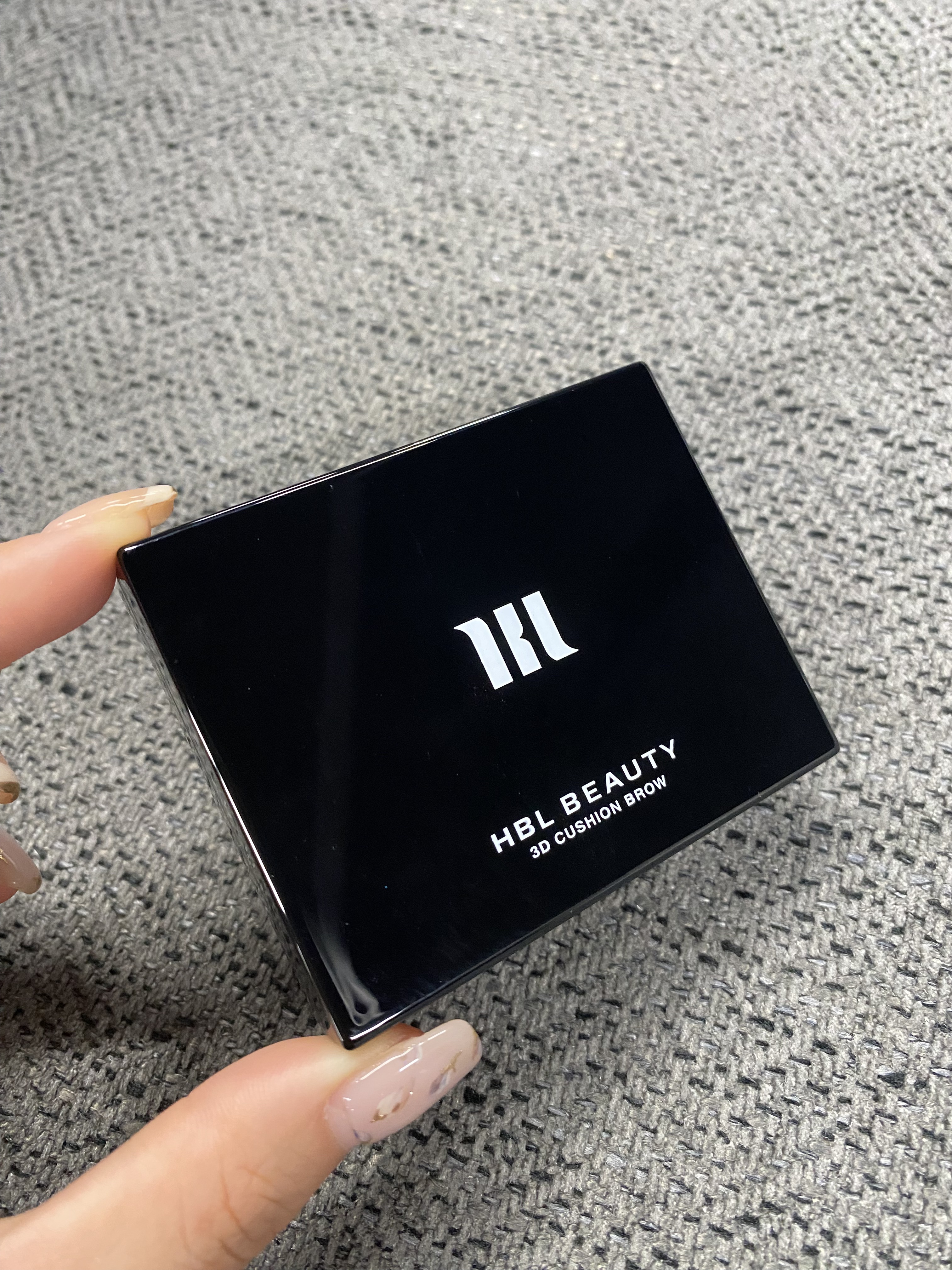 HBL 3Dクッションブロウ© 01 ナチュラルブラウン/HBL BEAUTY/その他アイブロウを使ったクチコミ（2枚目）