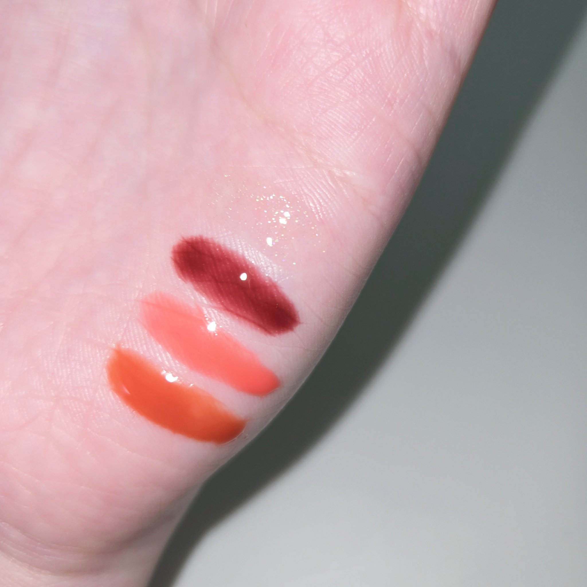 ジューシーベリープランピングリップオイル/TOCOBO/リップグロスを使ったクチコミ（3枚目）