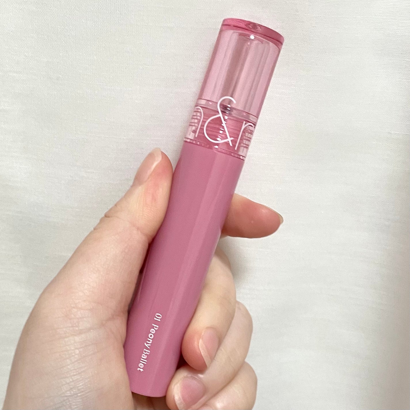 グラスティングカラーグロス/rom&nd/リップグロスを使ったクチコミ(2枚目)