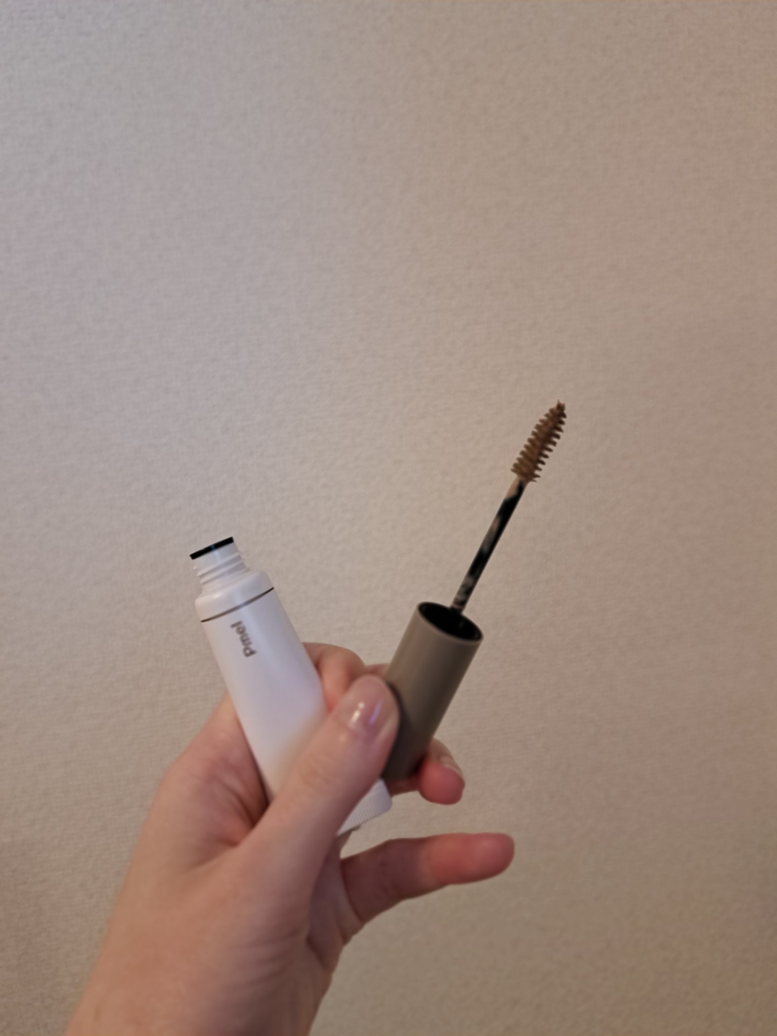 ピメル　うそつき眉マスカラ　マイルドベージュ/pdc/アイブロウを使ったクチコミ（2枚目）