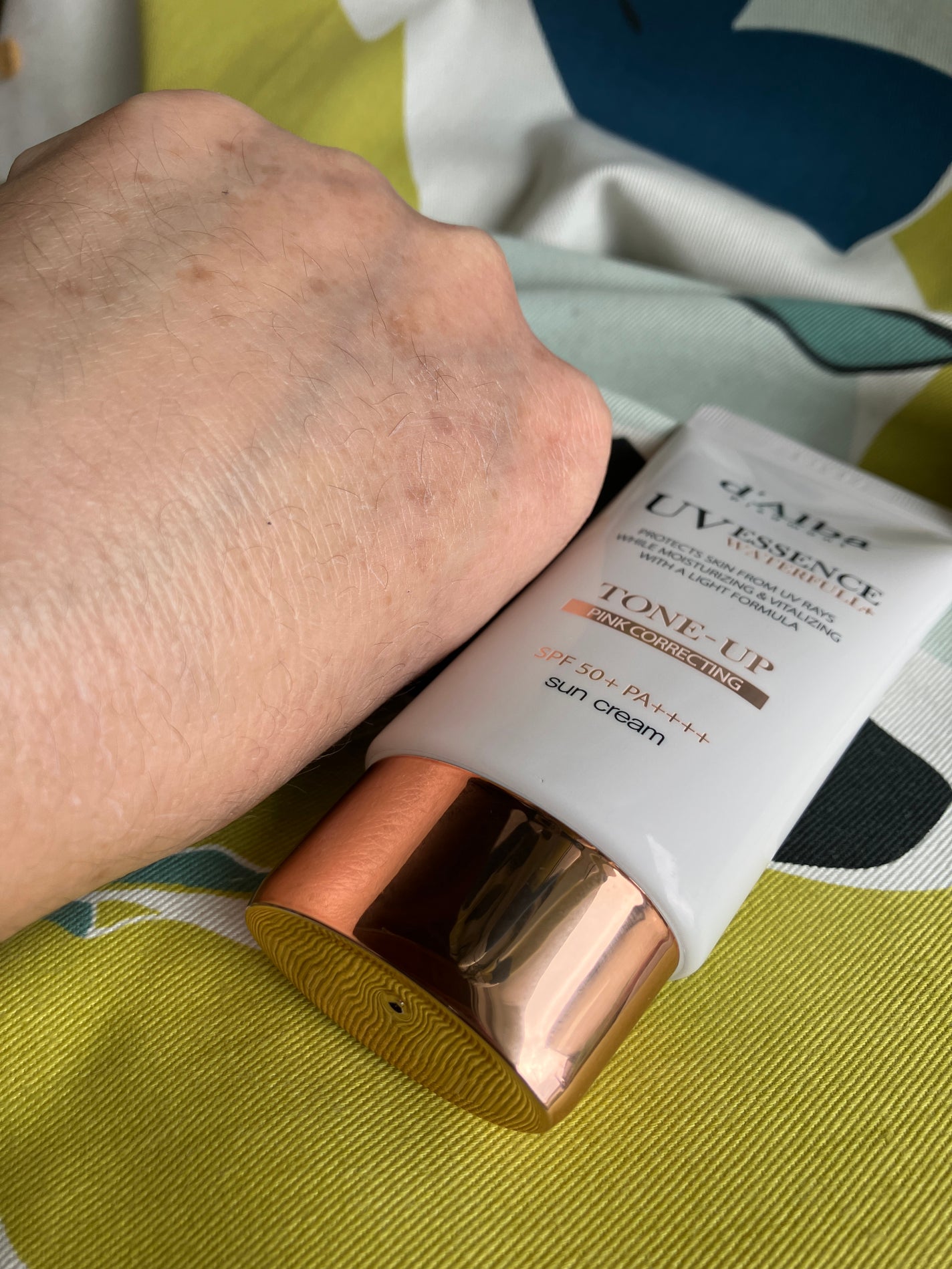 ウォータフルトーンアップサンクリーム/ダルバ/日焼け止めクリームを使ったクチコミ(4枚目)