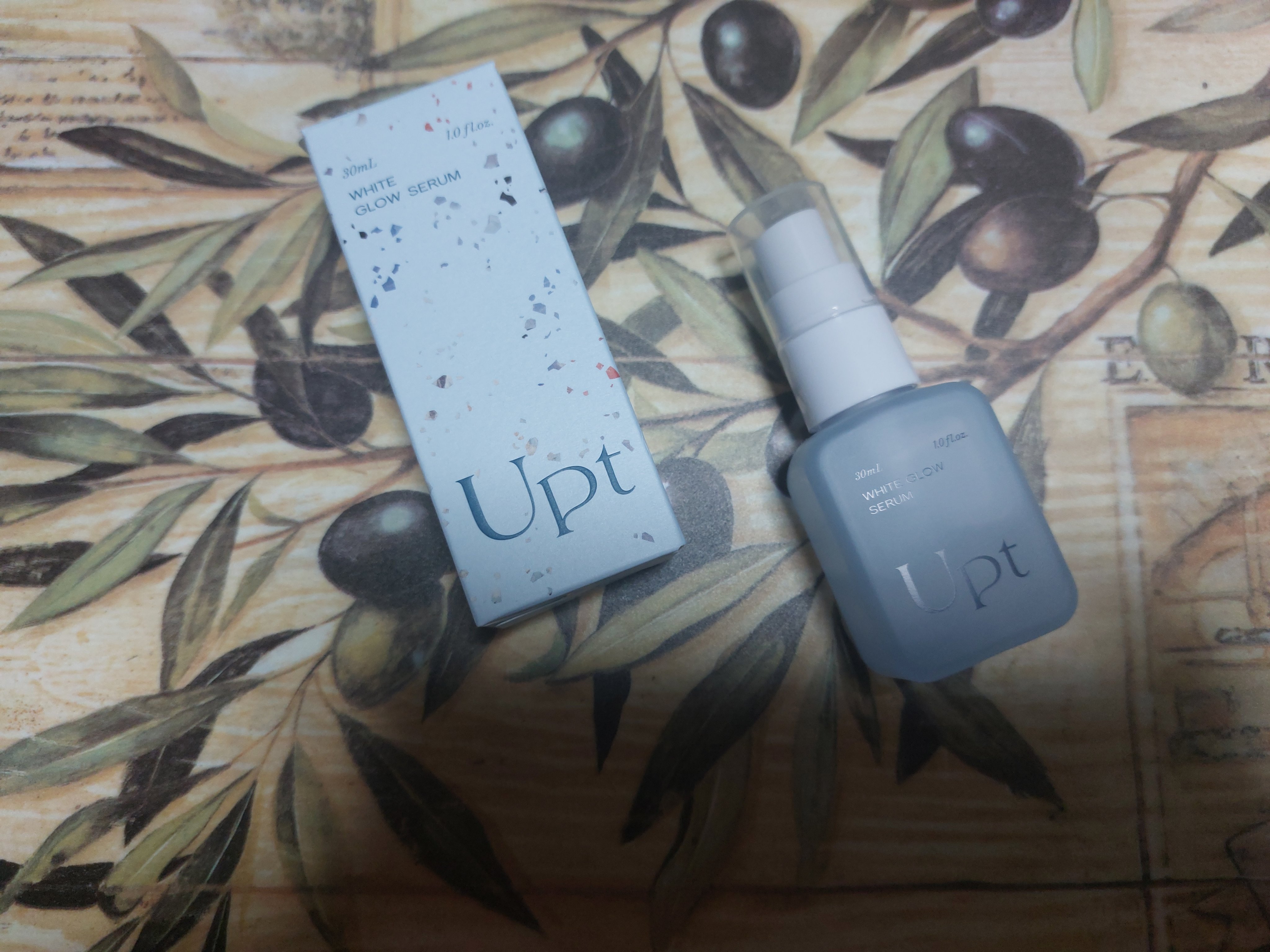 Upt WHITE GLOW SERUM/Upt/美容液を使ったクチコミ（1枚目）