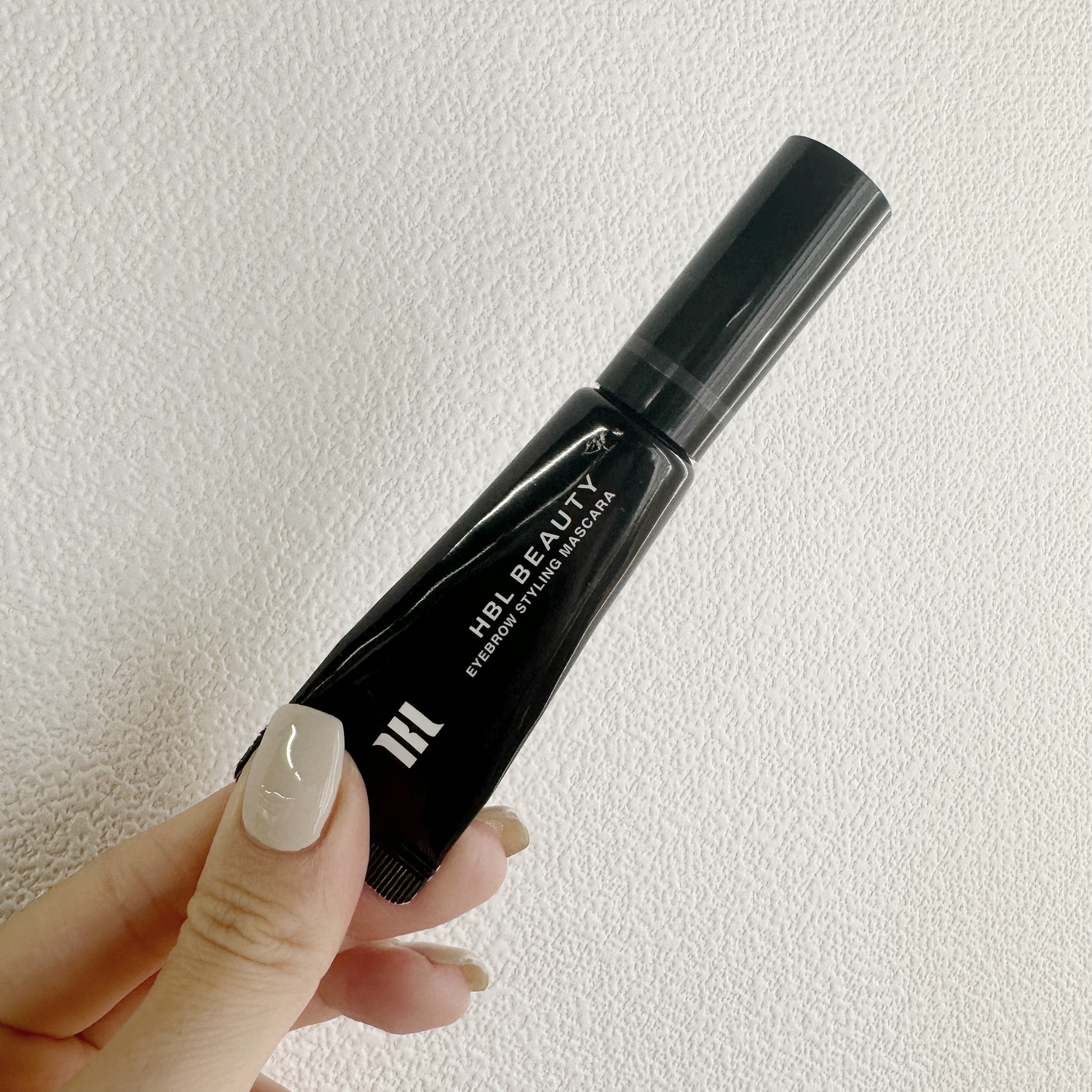 HBL アイブロウ スタイリングマスカラ 02 クリアブラック / HBL