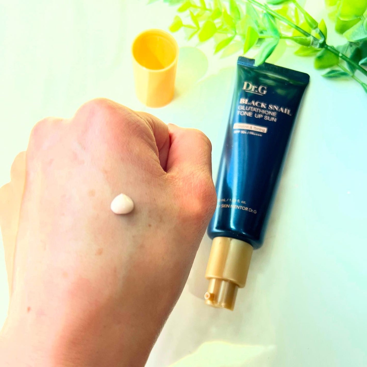 ブラックスネイルグルタチオントーンアップサン/Dr.G/日焼け止めクリームを使ったクチコミ(2枚目)