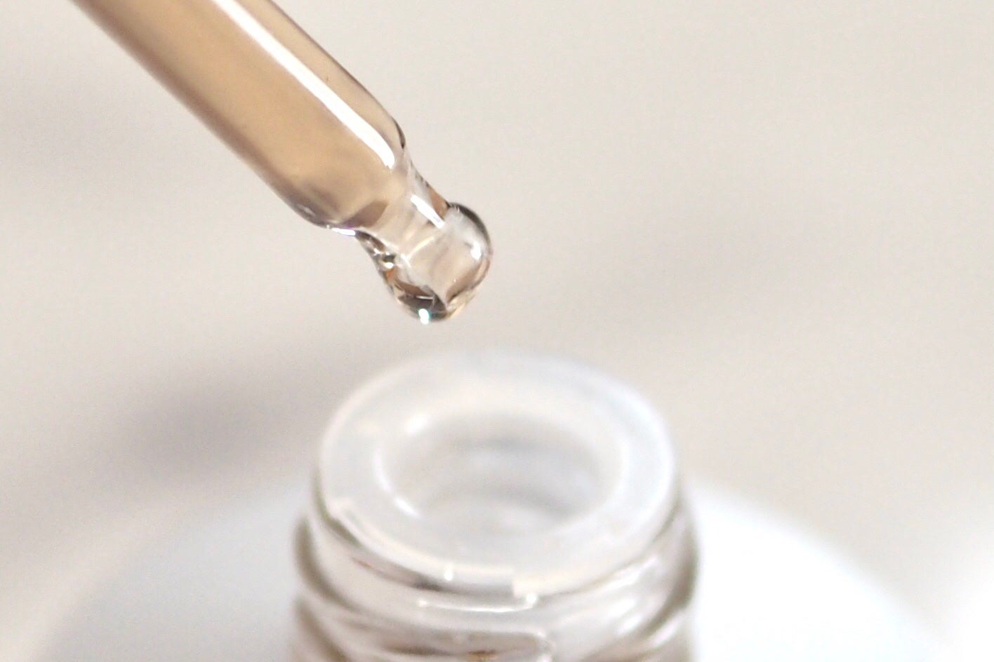 RXザ・アルファアルブチン2 ニキビ跡ケアセラム/COSRX/美容液を使ったクチコミ(3枚目)