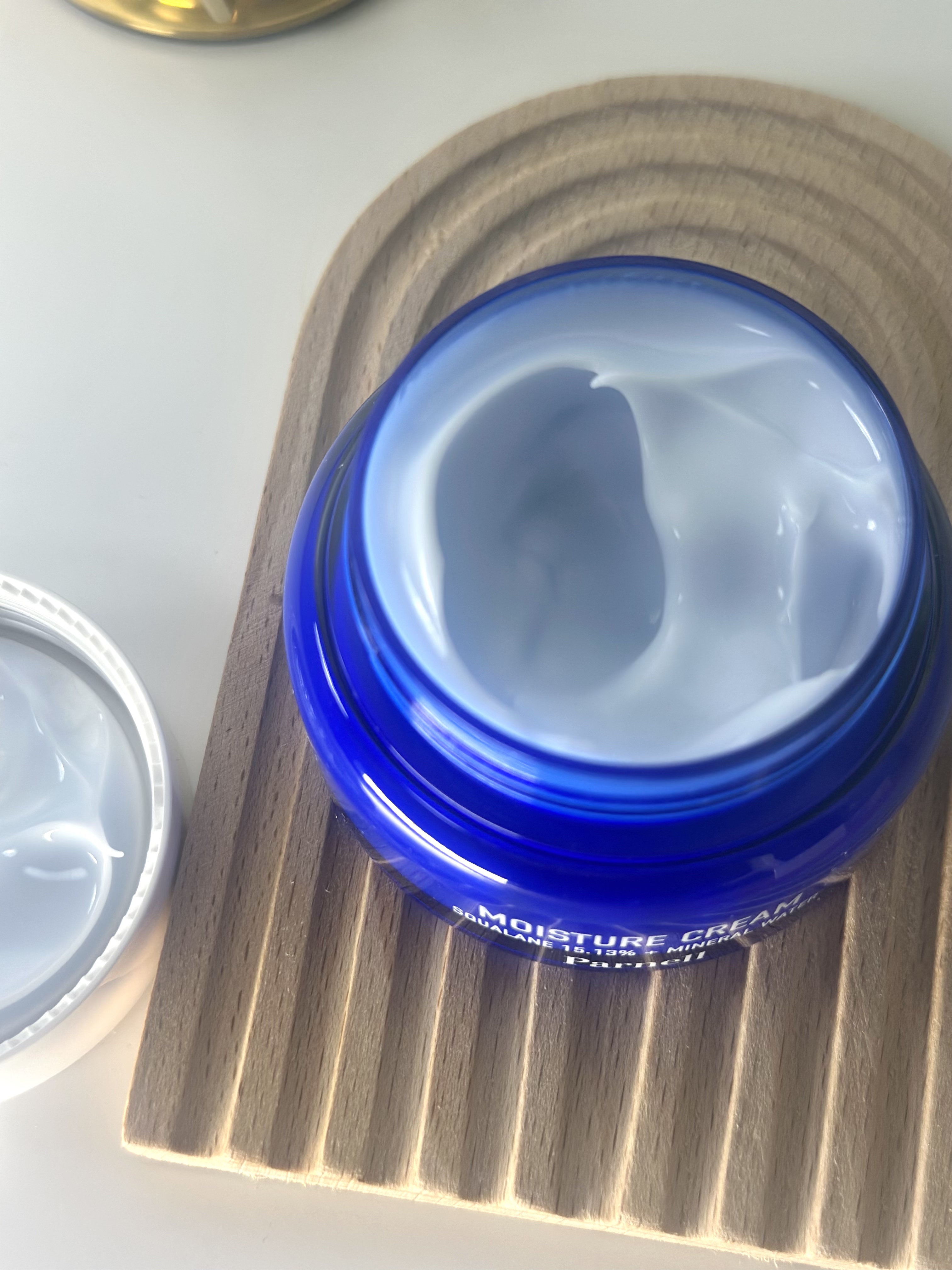 スクワラン 15.13 ミネラルウォーター 保湿ケア クリーム/parnell/フェイスクリームを使ったクチコミ（2枚目）