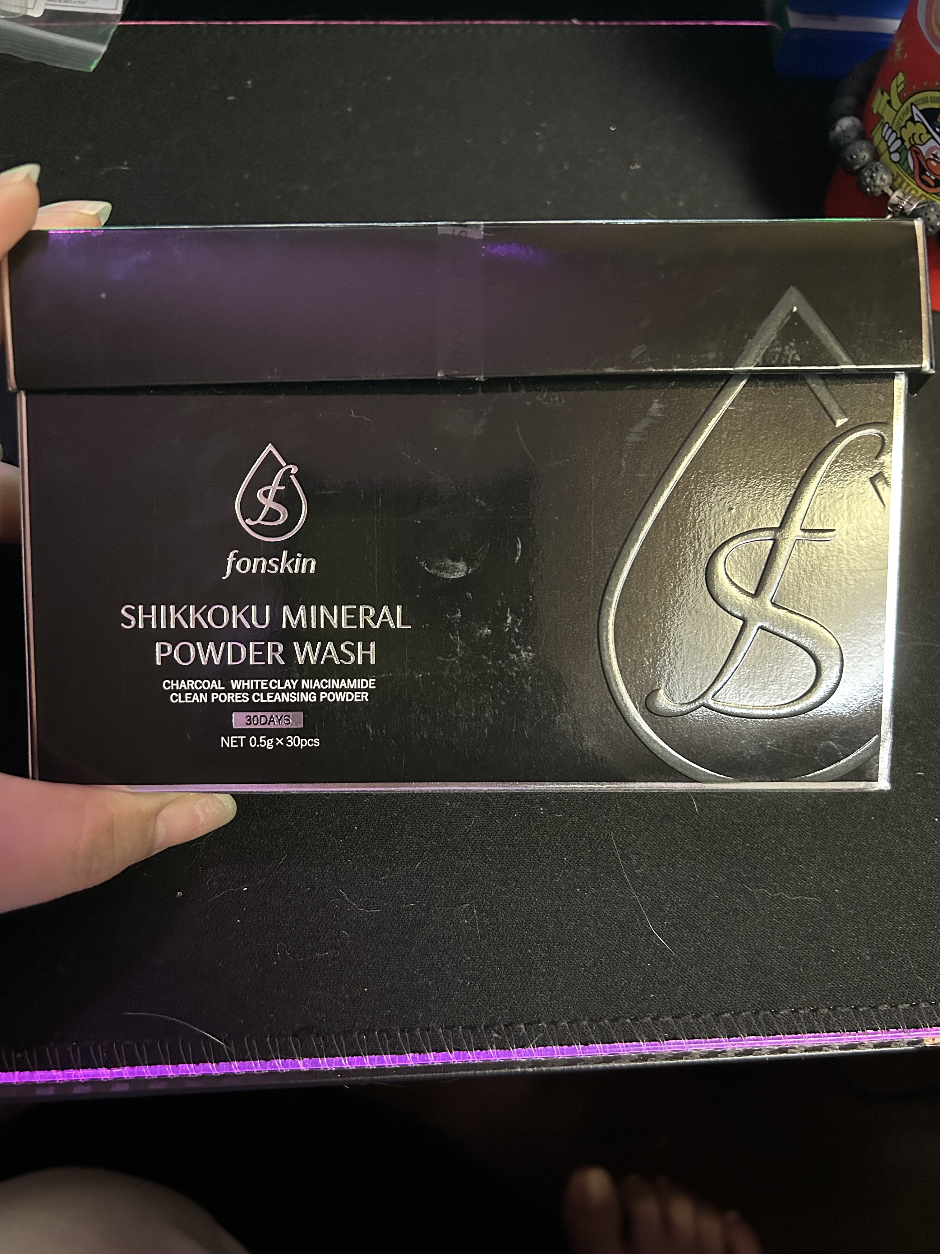 漆黒ミネラルパウダーウォッシュ/fonskin/洗顔パウダーを使ったクチコミ（1枚目）