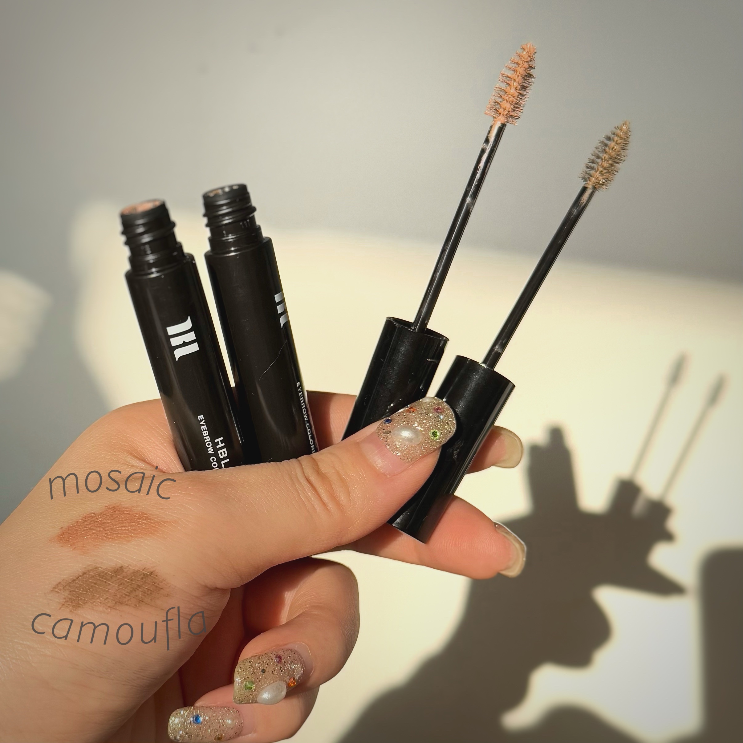 HBL アイブロウ カラーリングマスカラ 01 モザイク/HBL BEAUTY/眉マスカラを使ったクチコミ（1枚目）