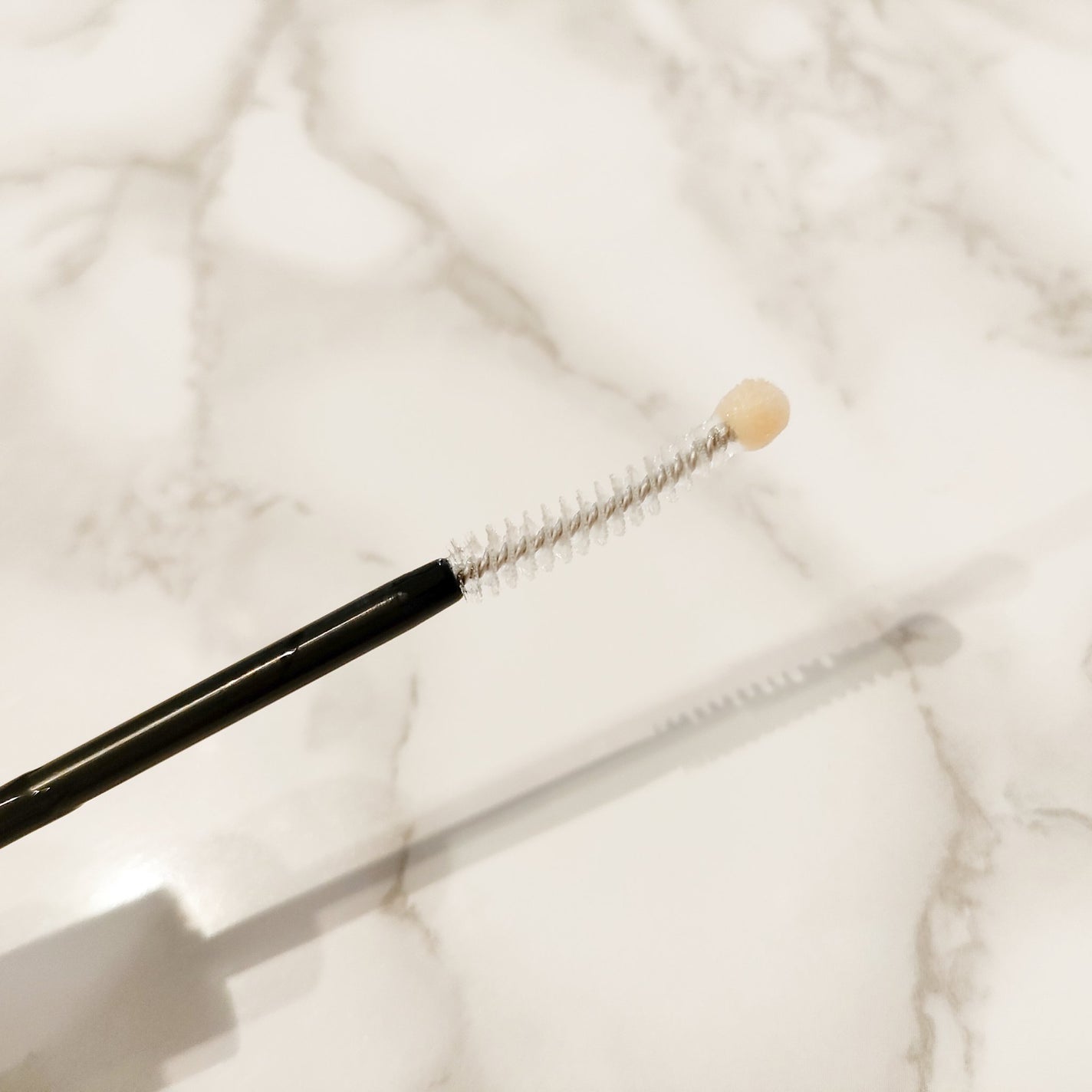 アイラッシュエッセンシャルセラム/epais/まつげ美容液を使ったクチコミ(2枚目)