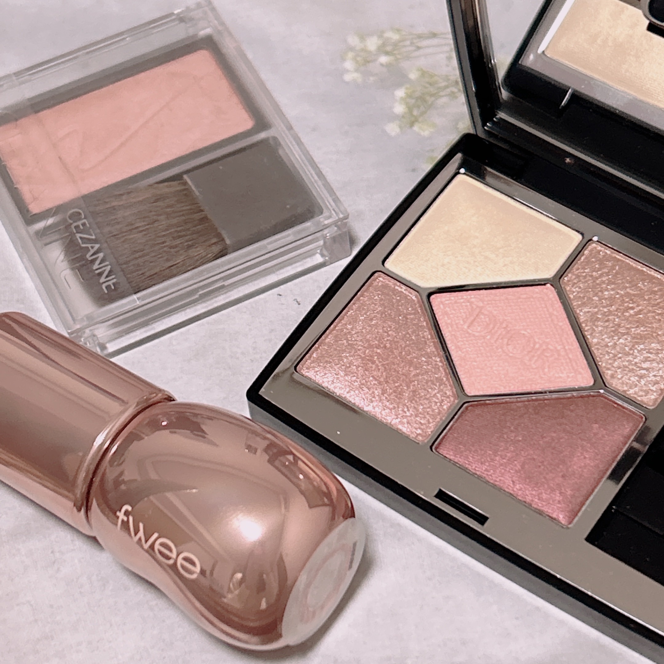 チークブラッシュ/CEZANNE/パウダーチークを使ったクチコミ（1枚目）