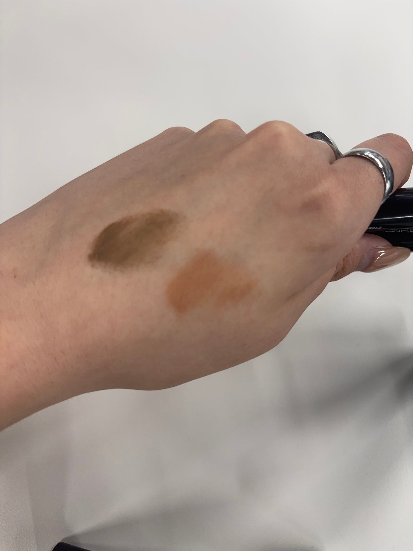 HBL アイブロウ カラーリングマスカラ/HBL BEAUTY/眉マスカラを使ったクチコミ(2枚目)