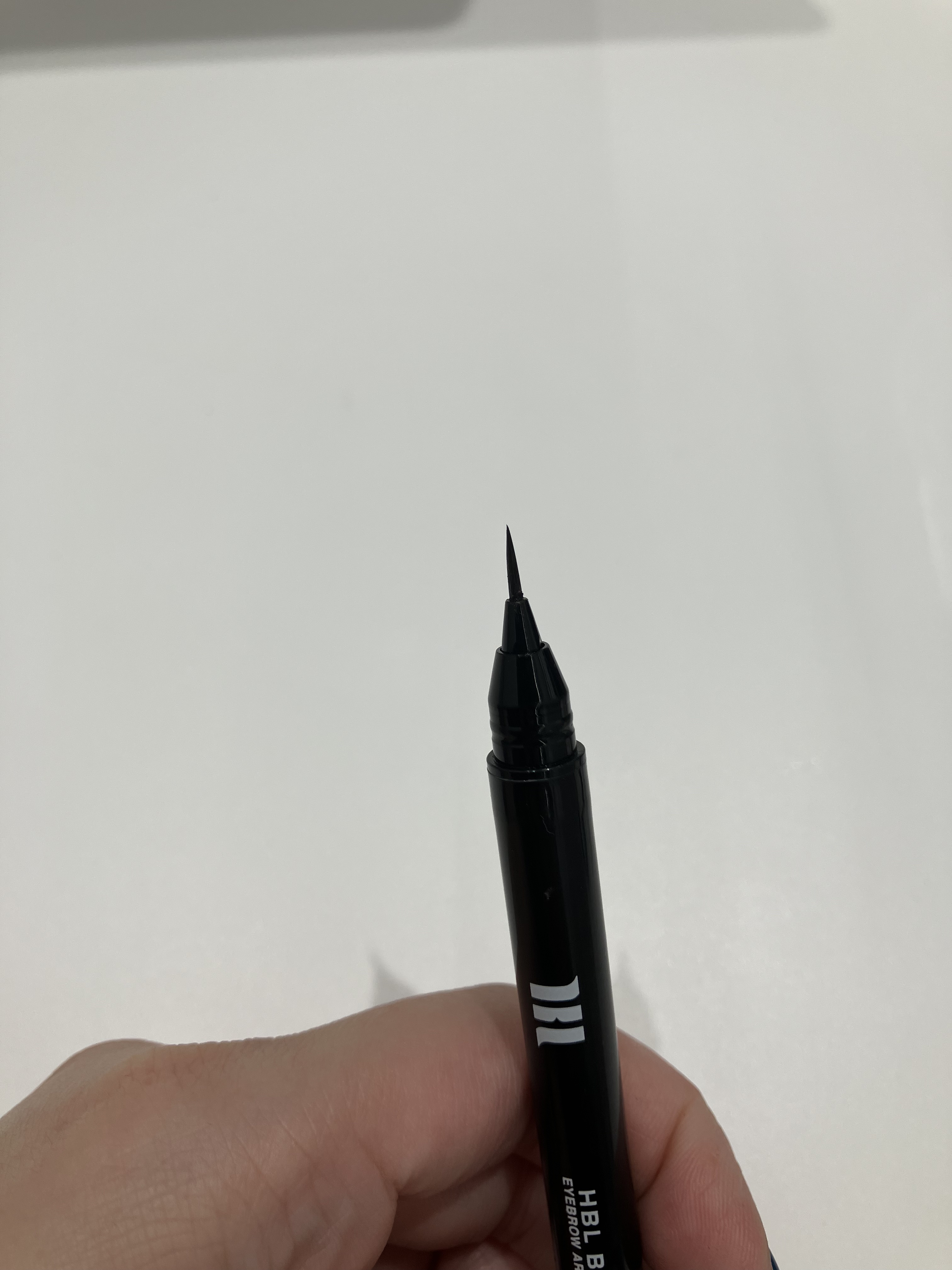 HBL アイブロウ アートリキッドペン/HBL BEAUTY/リキッドアイブロウを使ったクチコミ（1枚目）