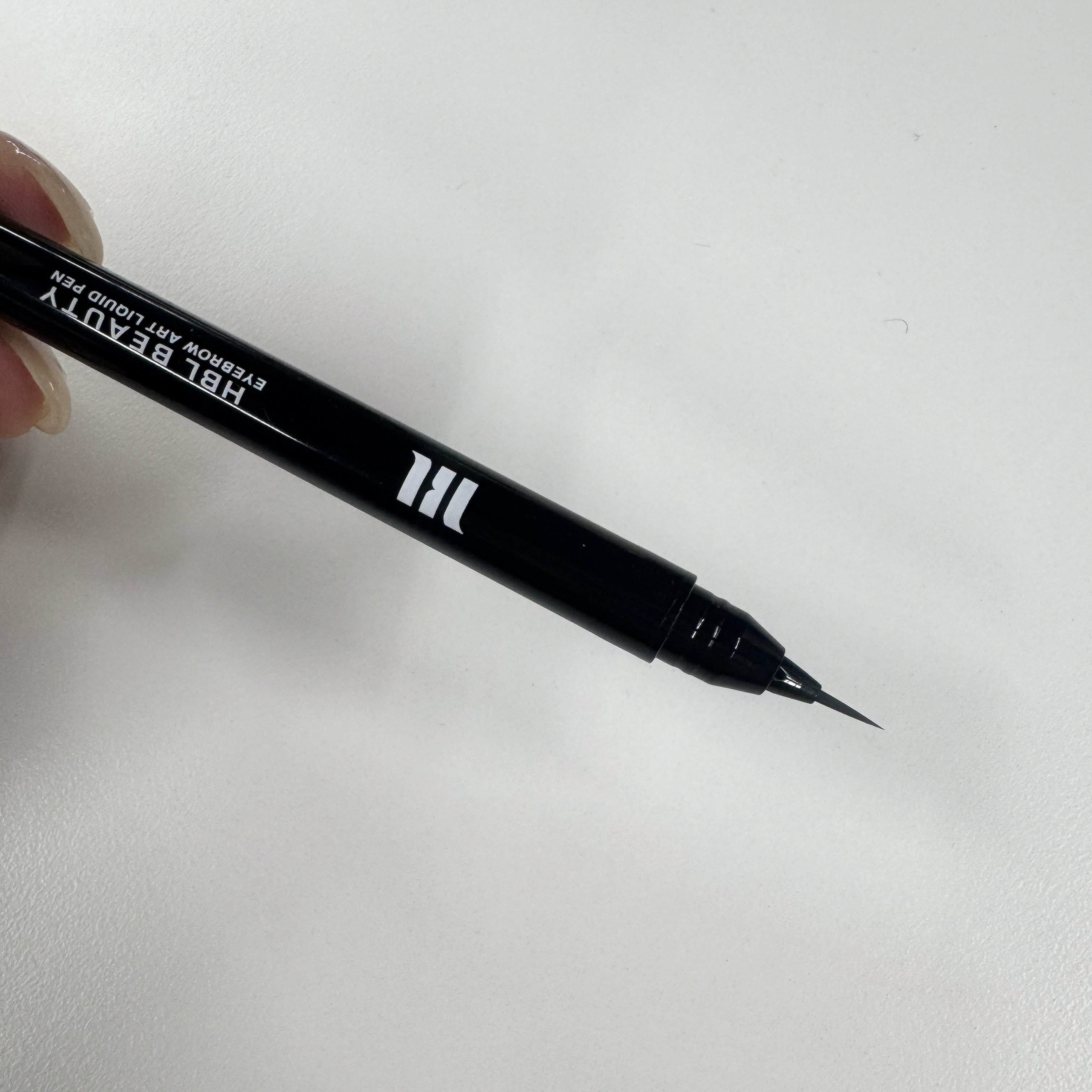 HBL アイブロウ アートリキッドペン/HBL BEAUTY/リキッドアイブロウを使ったクチコミ（2枚目）