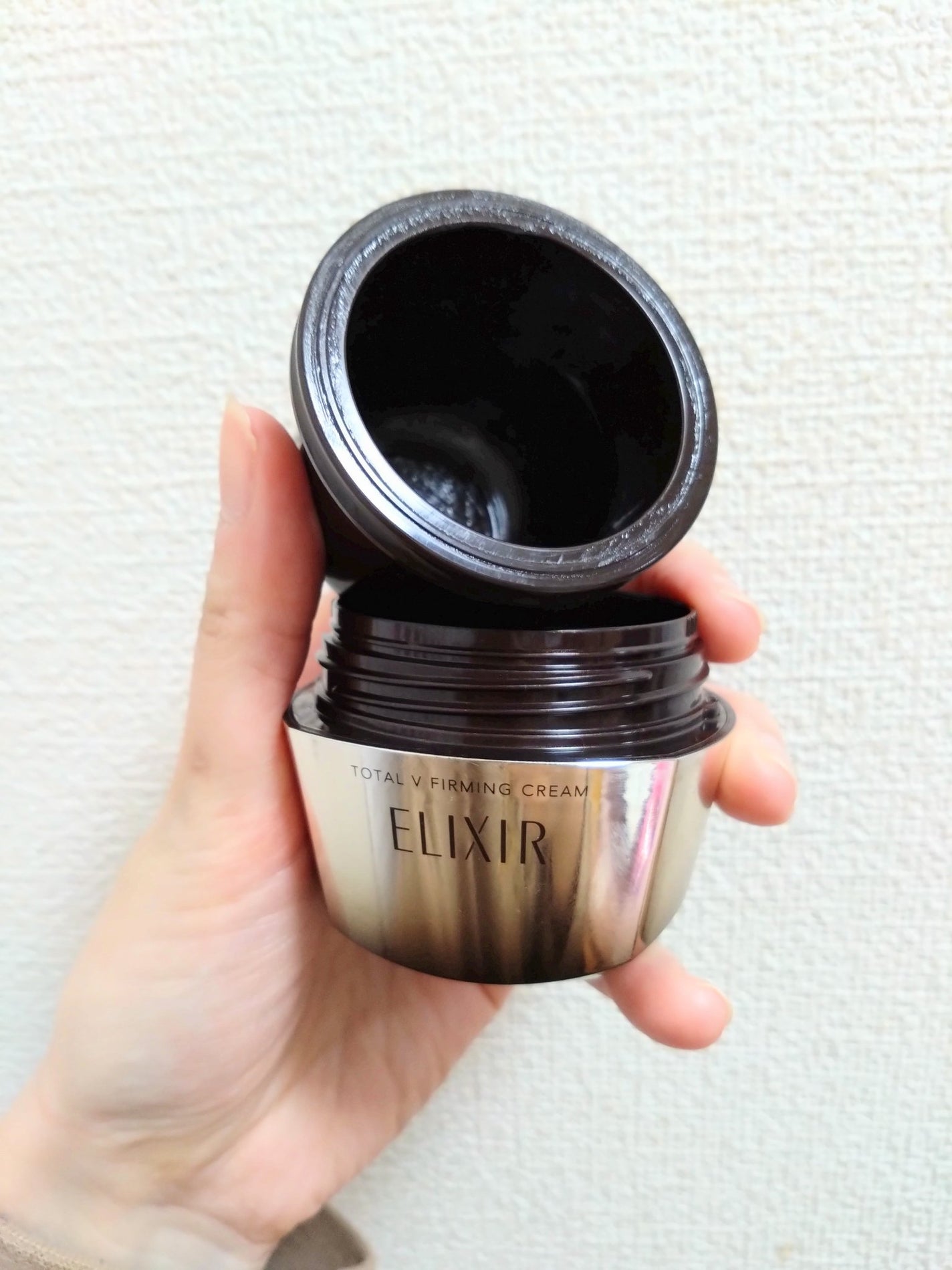 トータルV ファーミングクリーム/エリクシール/フェイスクリームを使ったクチコミ(2枚目)