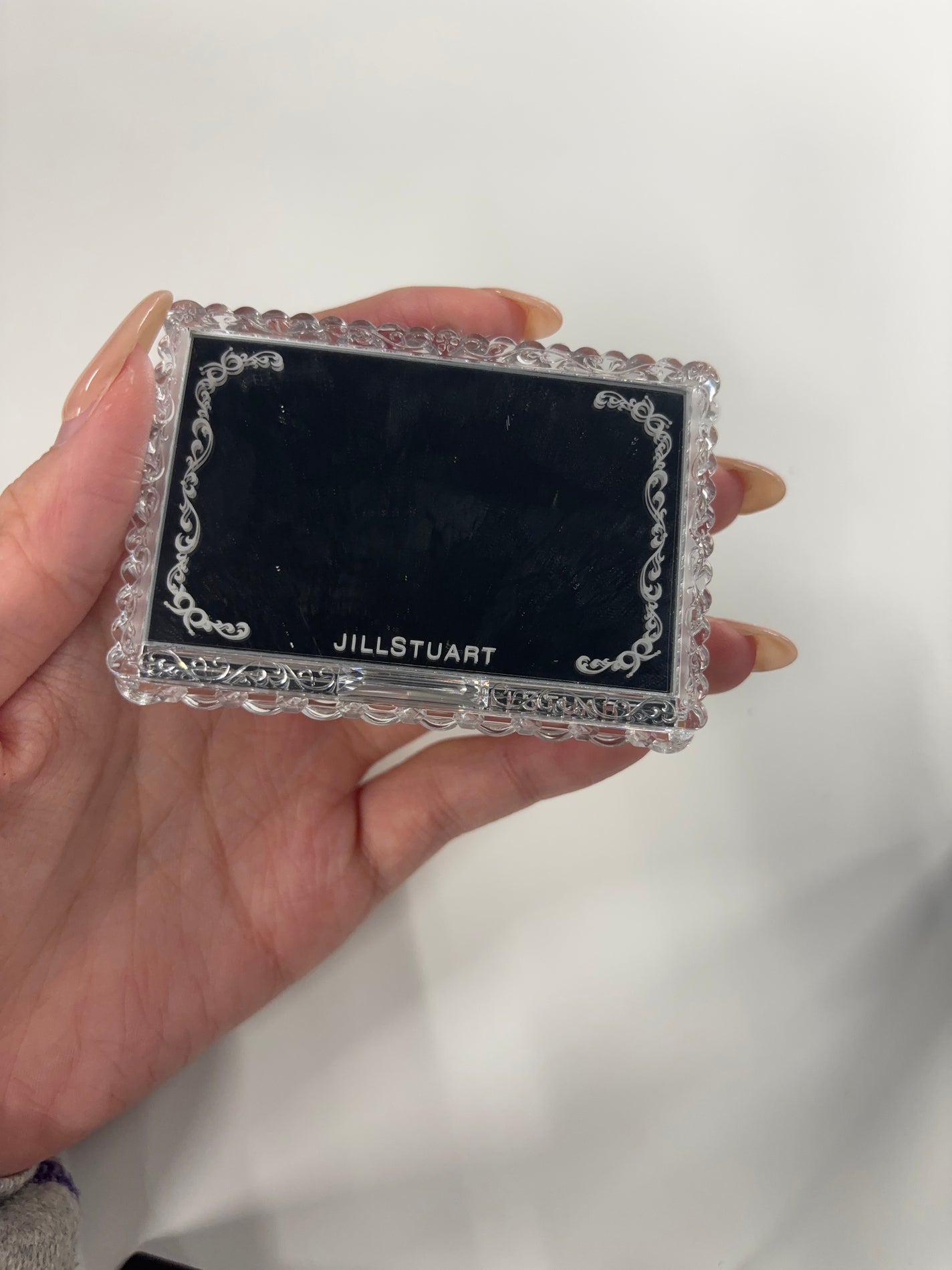 眉毛迷子の救世主 on LIPS 「ジルらしい可愛い見た目に惹かれて即購入!鏡を見るたびにテンショ..」(1枚目)