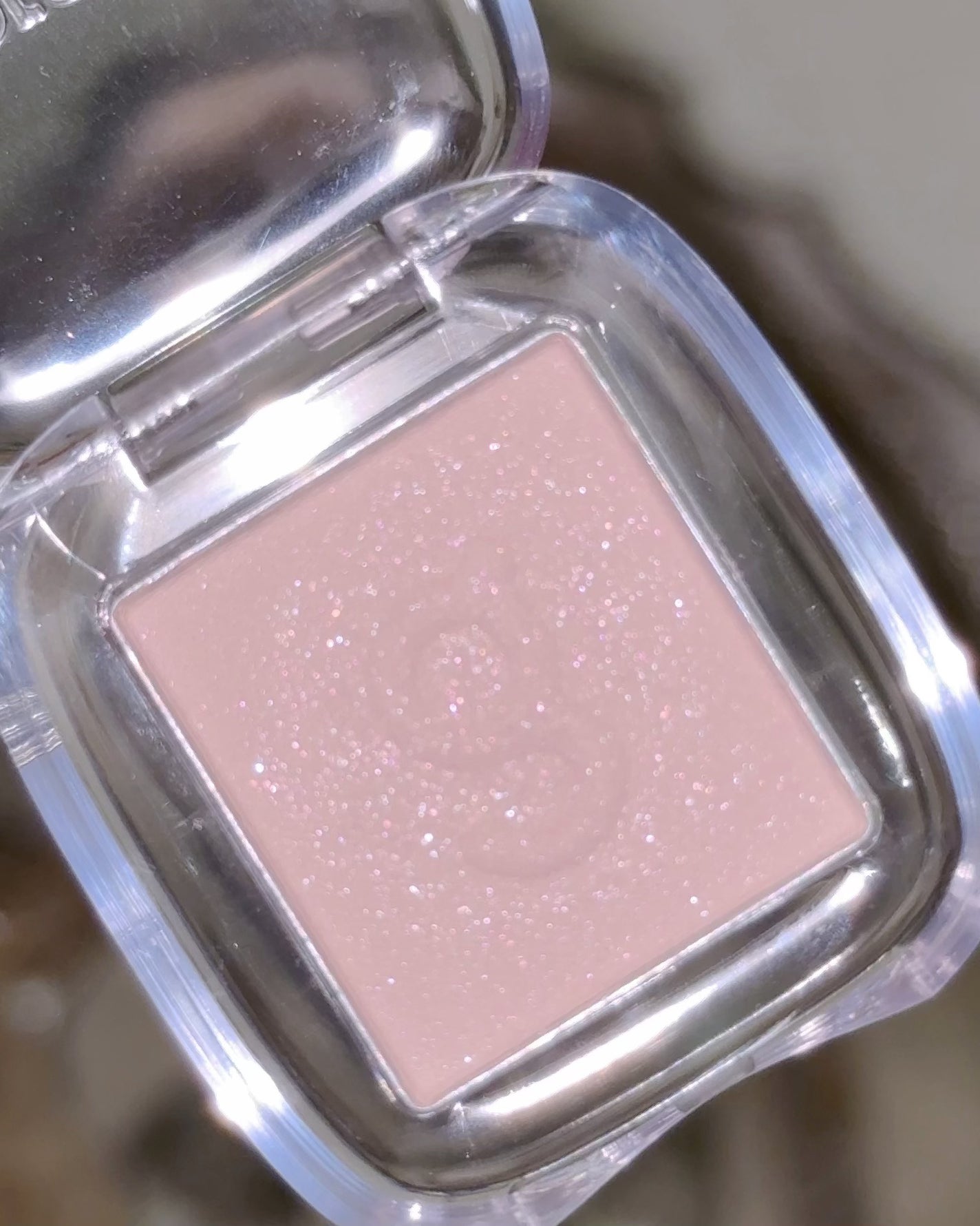 シングルキューブシャドウ/Colorgram/単色アイシャドウを使ったクチコミ(5枚目)