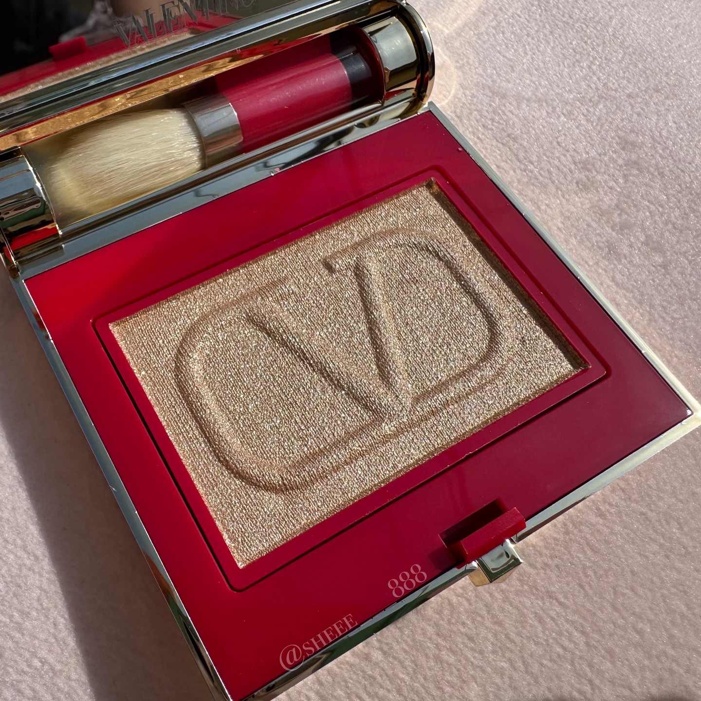 アイ2チーク/ヴァレンティノ ビューティ/パウダーチークを使ったクチコミ（2枚目）