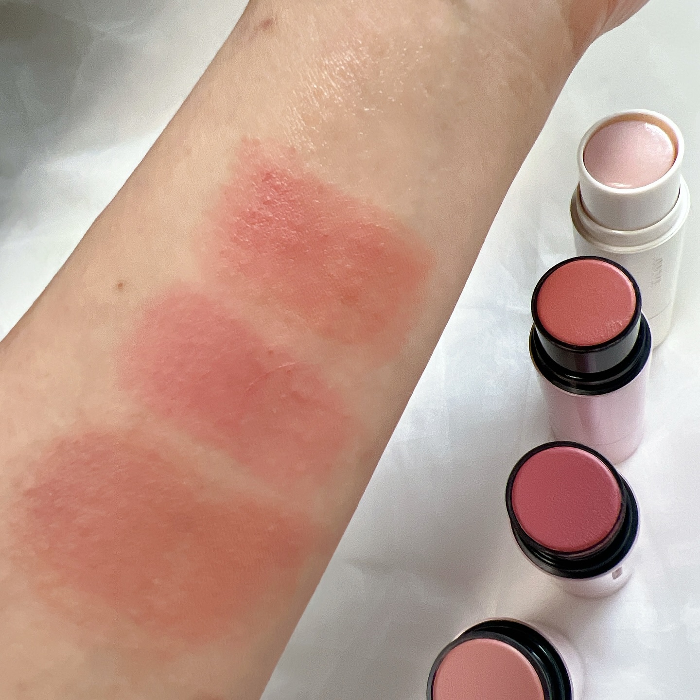 ニュアンスタッチバーム /Joocyee/ジェル・クリームチークを使ったクチコミ（3枚目）