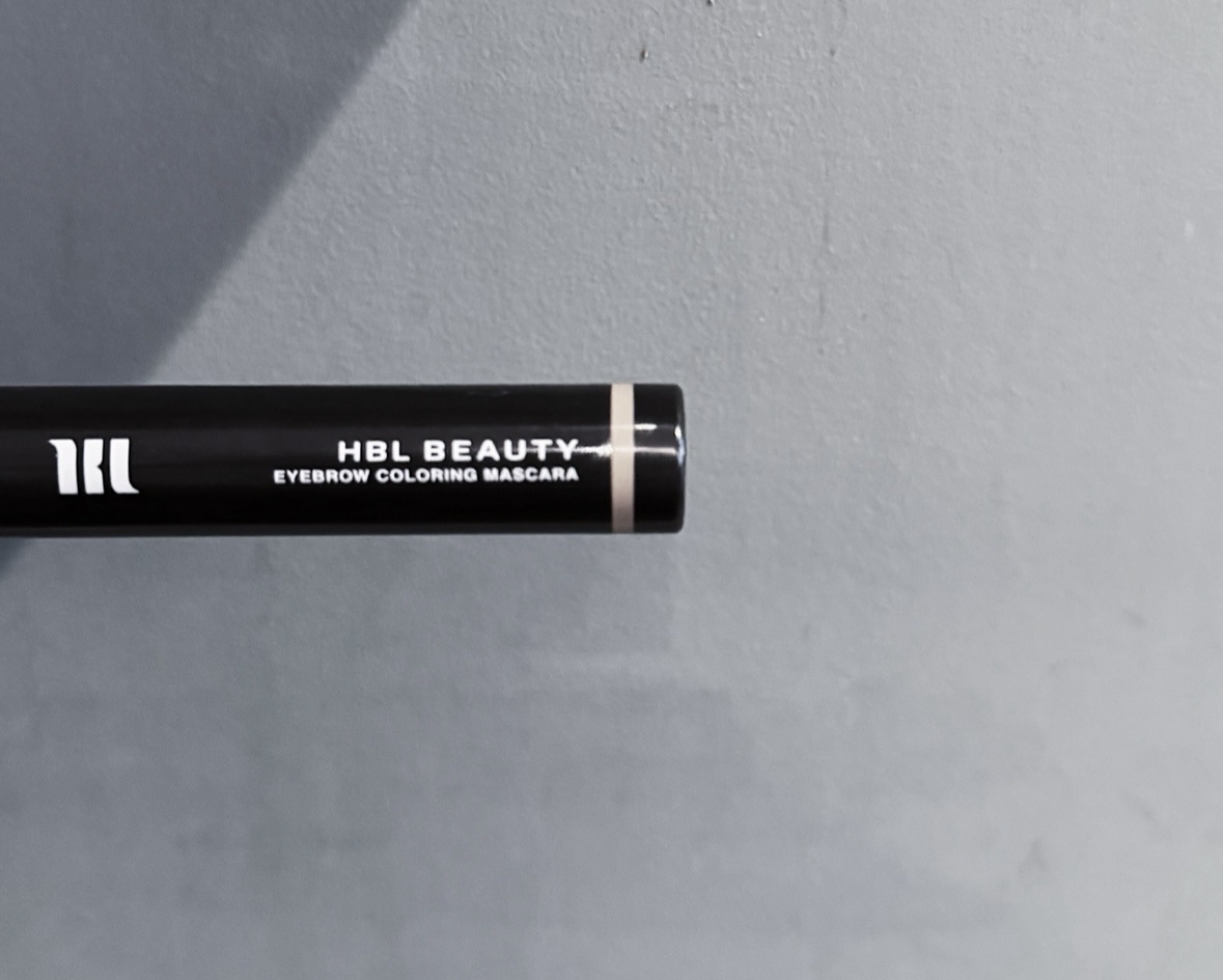 HBL アイブロウ カラーリングマスカラ/HBL BEAUTY/眉マスカラを使ったクチコミ（1枚目）