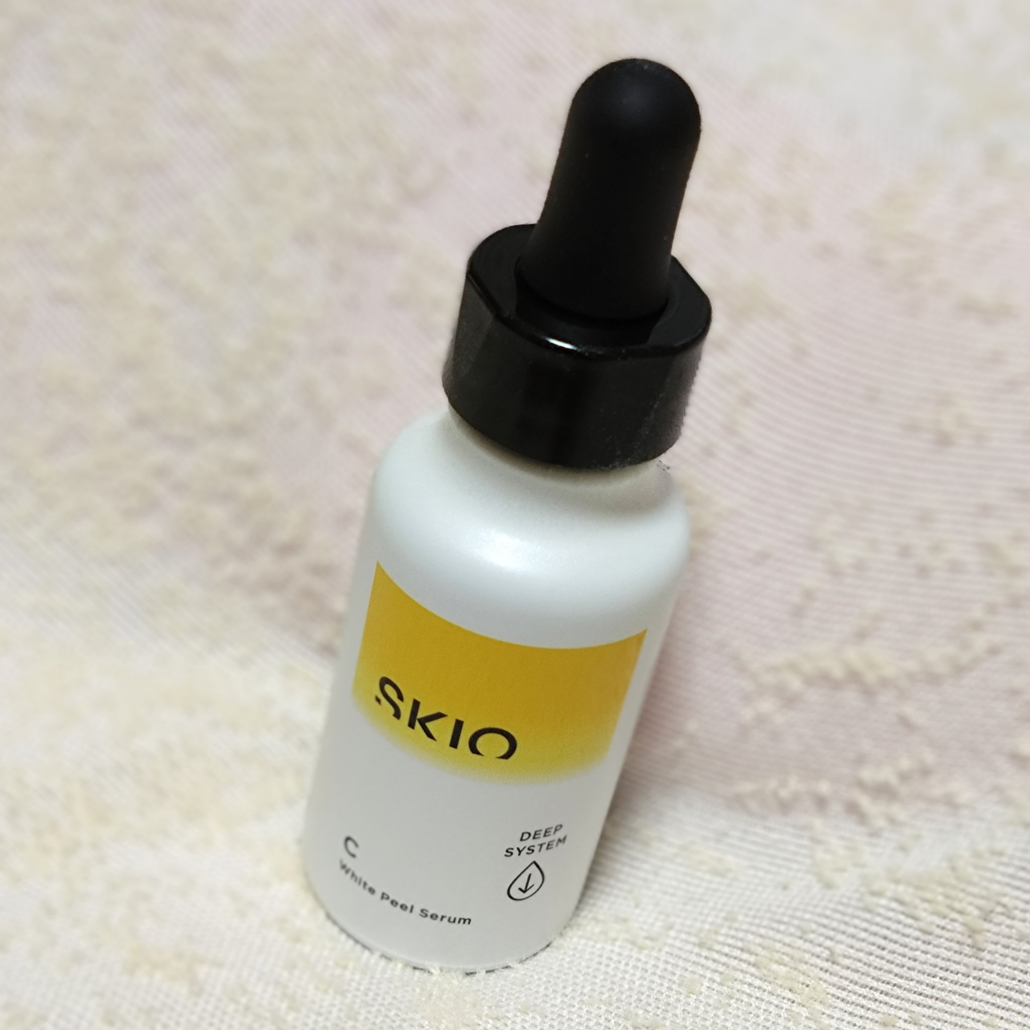 VC ホワイトピールセラム/SKIO/ブースター・導入液を使ったクチコミ（2枚目）
