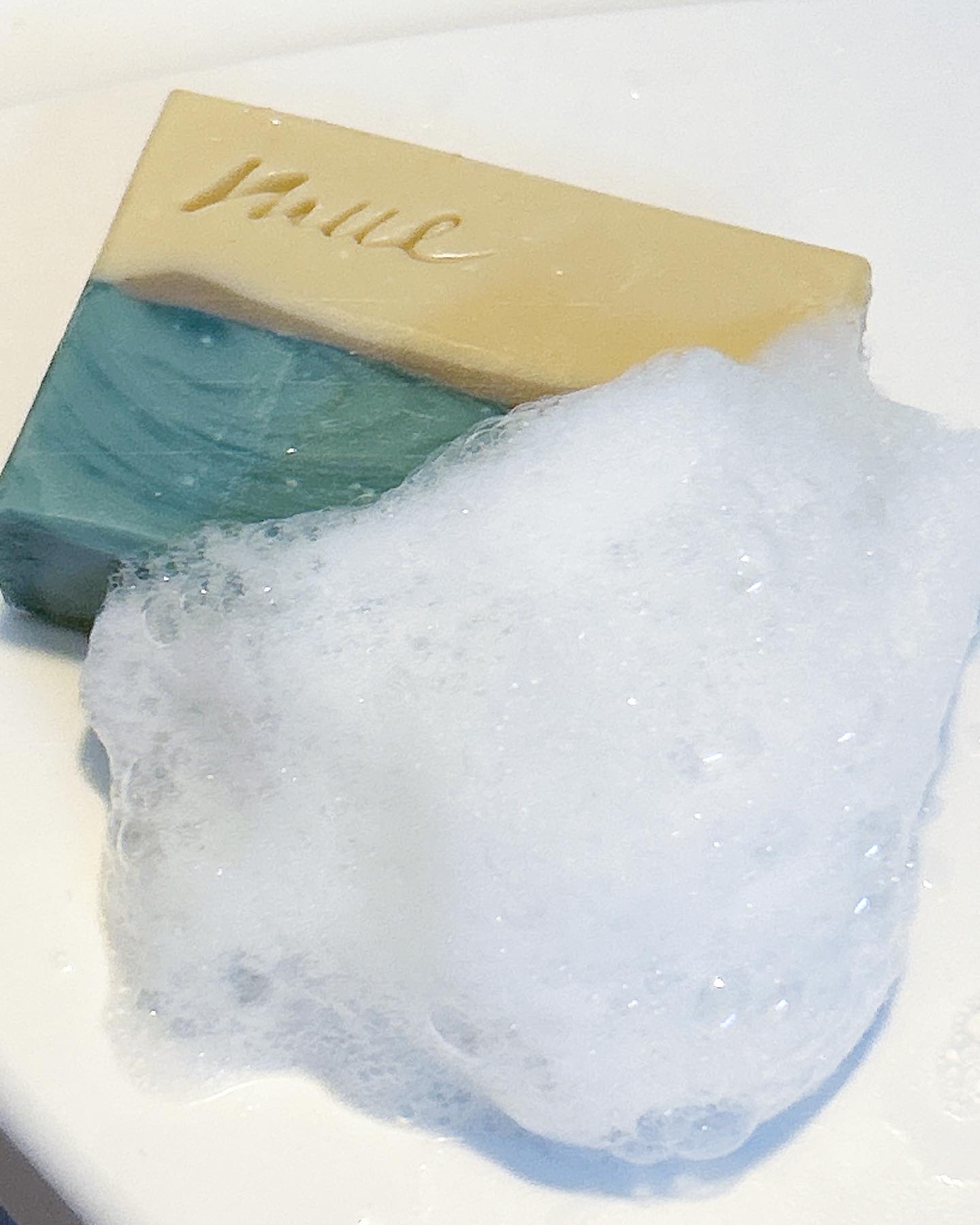 mue バーソープのクチコミ「可愛い洗顔石鹸❤️

使うたびに気分が上がってます💓

@mue.co.jp さんのバーソープ.....」（3枚目）