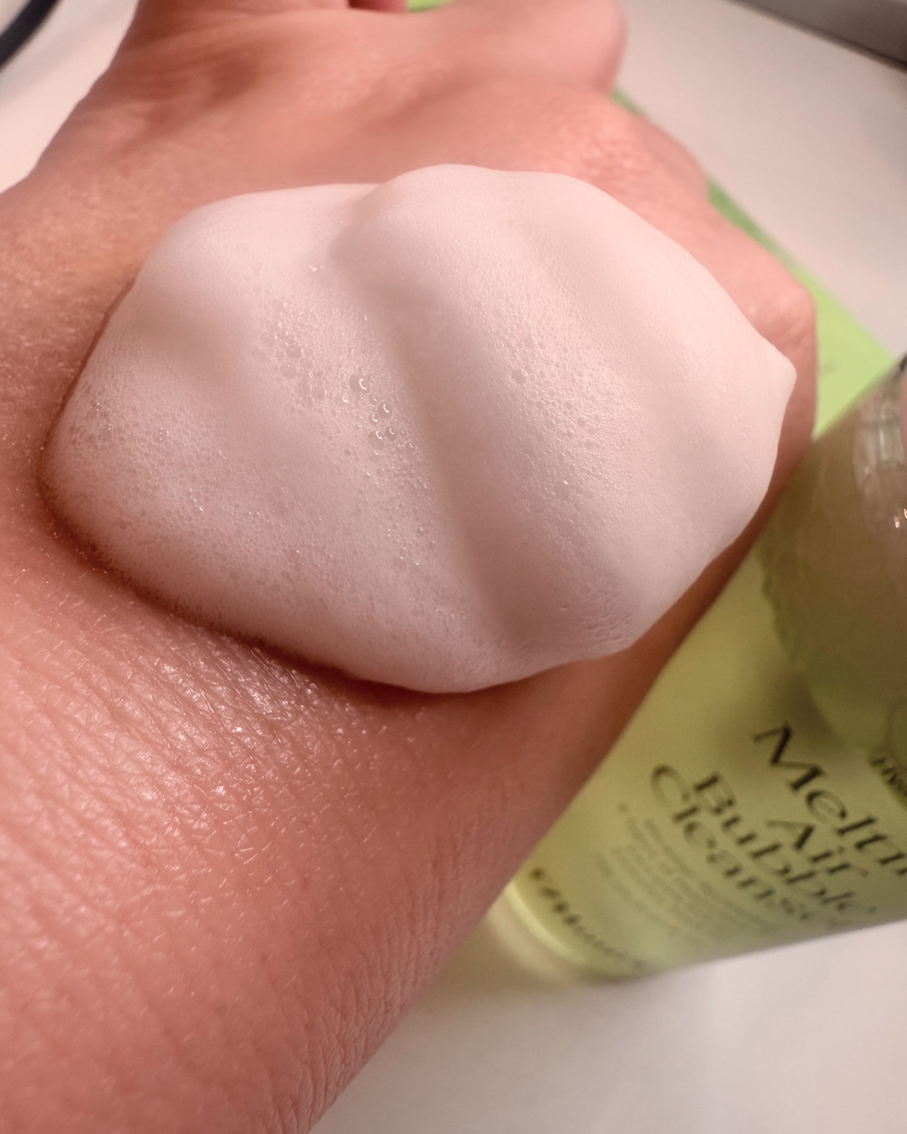 メルティングエアバブルクレンザー/17Hours/その他洗顔料を使ったクチコミ（3枚目）