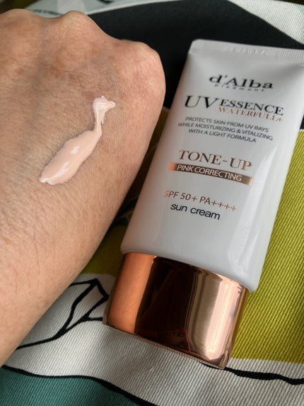 ウォータフルトーンアップサンクリーム/ダルバ/日焼け止めクリームを使ったクチコミ(2枚目)