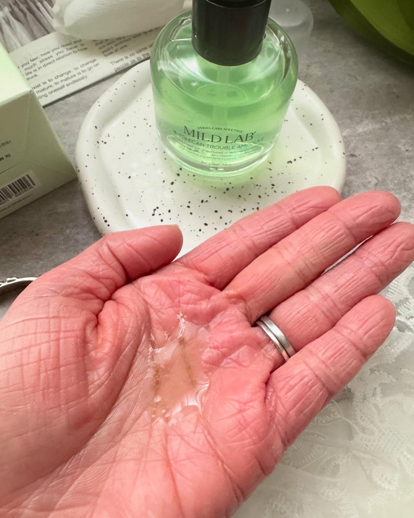 arisya08 on LIPS 「Mildlab(マイルドラボ)💚ベターツリカン肌荒れ美容液み..」(4枚目)