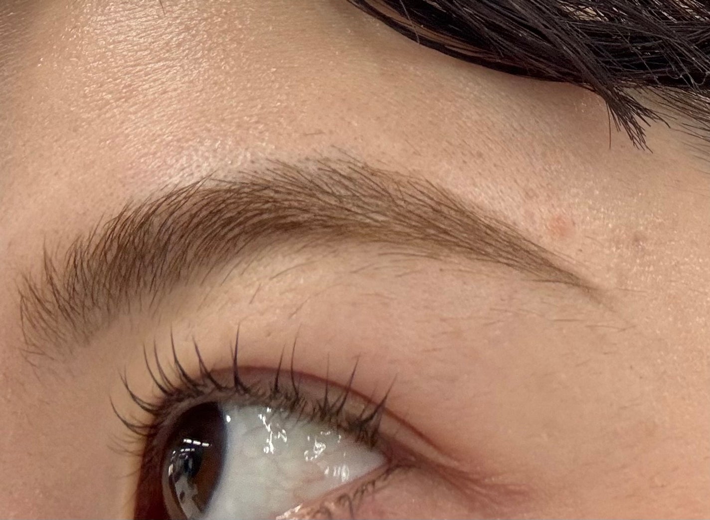 眉毛迷子の救世主 on LIPS 「とにかくこのエンドペンシル、眉尻をキレイに描きたい人には本気で..」(1枚目)