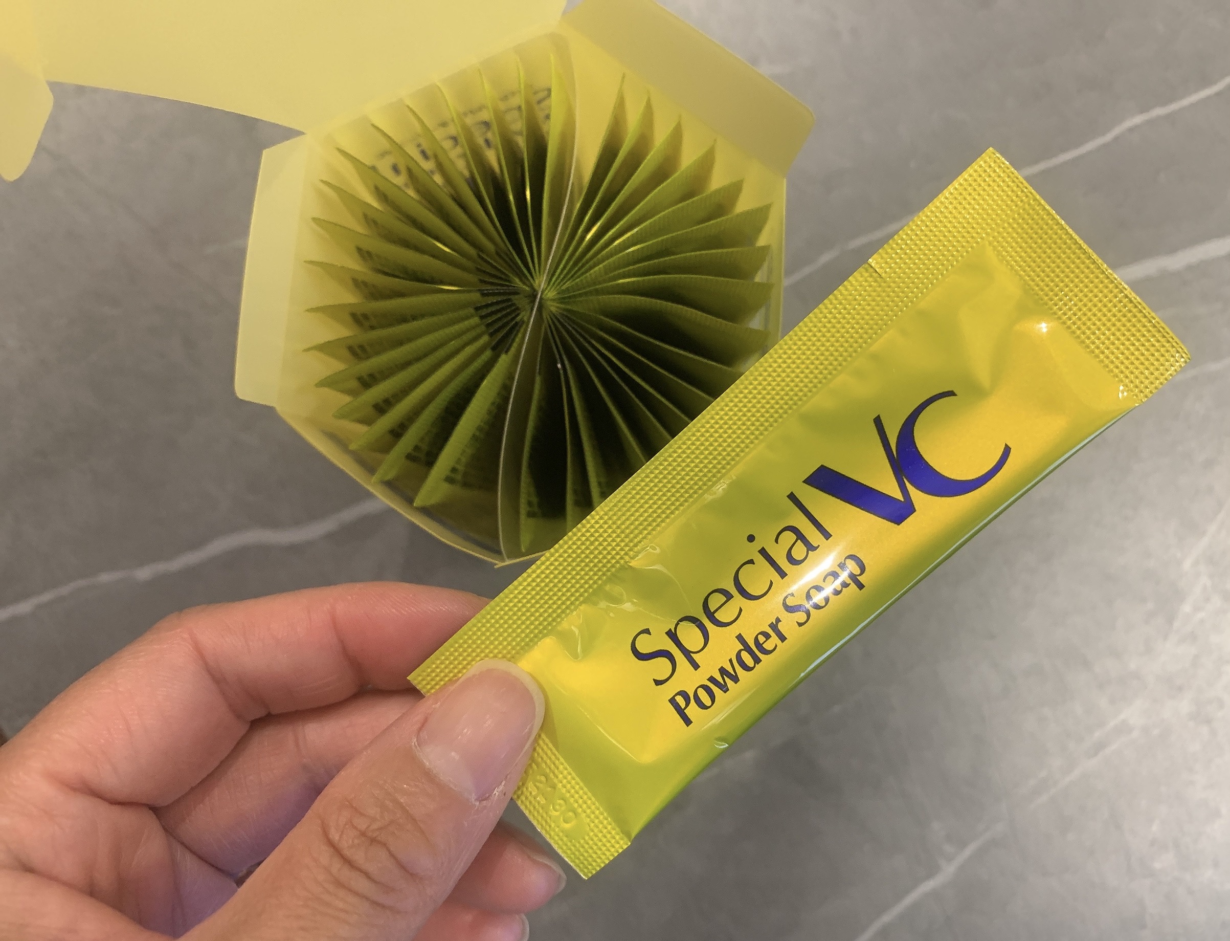 スペシャルパウダーソープＶＣ/Cure/洗顔パウダーを使ったクチコミ（3枚目）