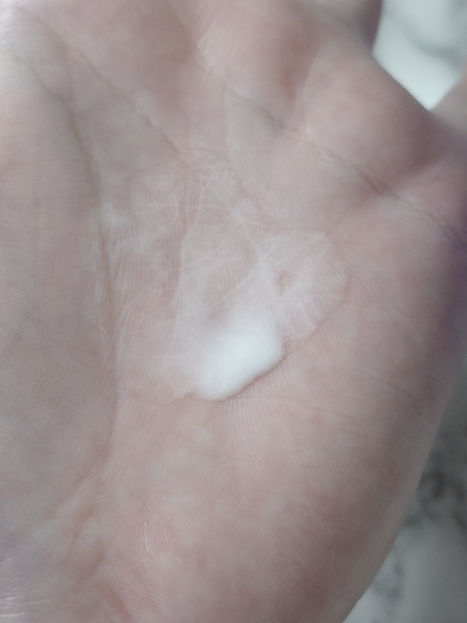 ニベアUV ディーププロテクト＆ケア ミルクミスト/ニベア/日焼け止めミスト・スプレーを使ったクチコミ（3枚目）